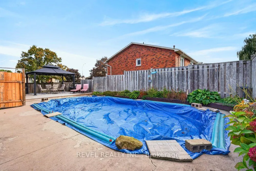 2 LORING Crescent