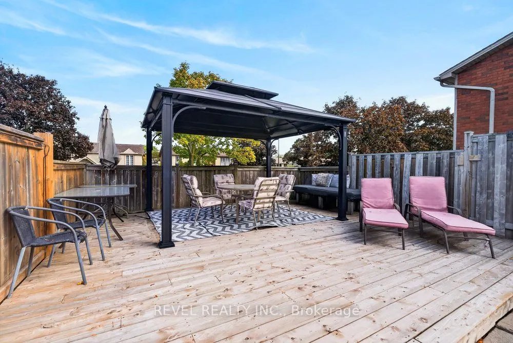 2 LORING Crescent