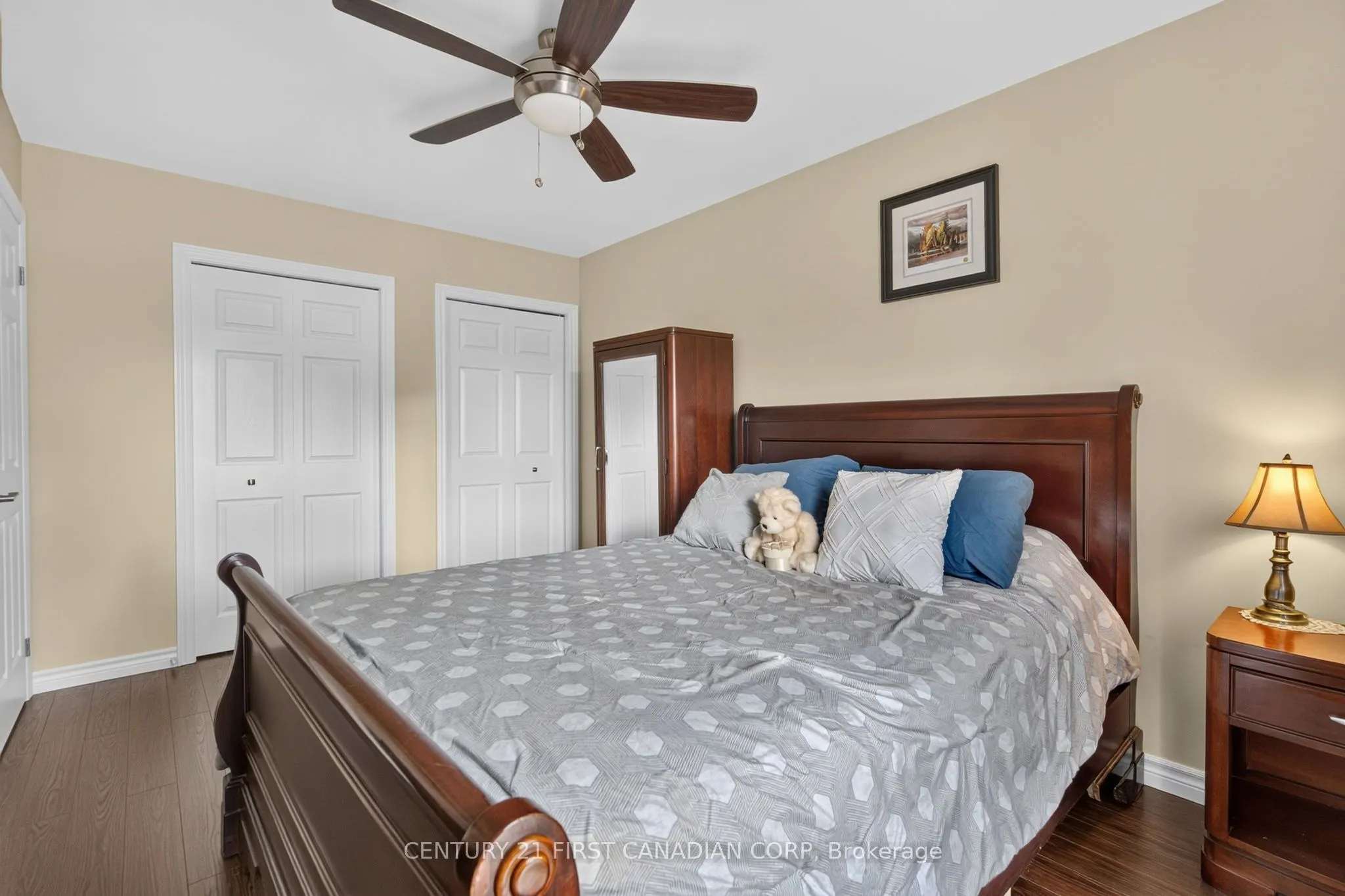 1354 Aspenridge Crescent