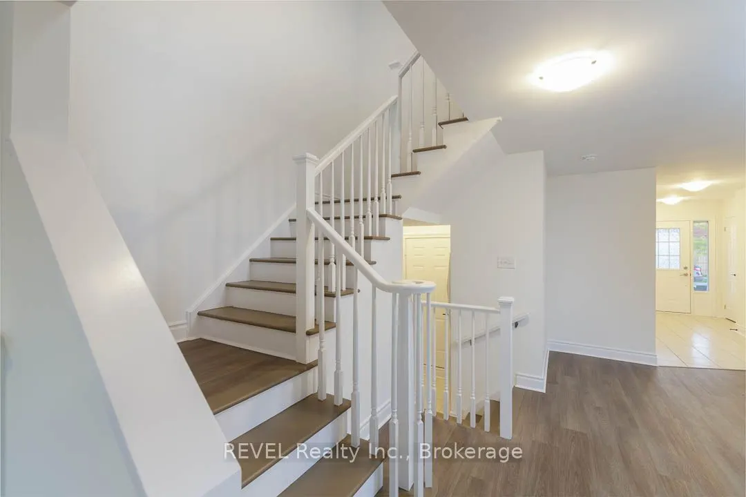 4 Keith Crescent
