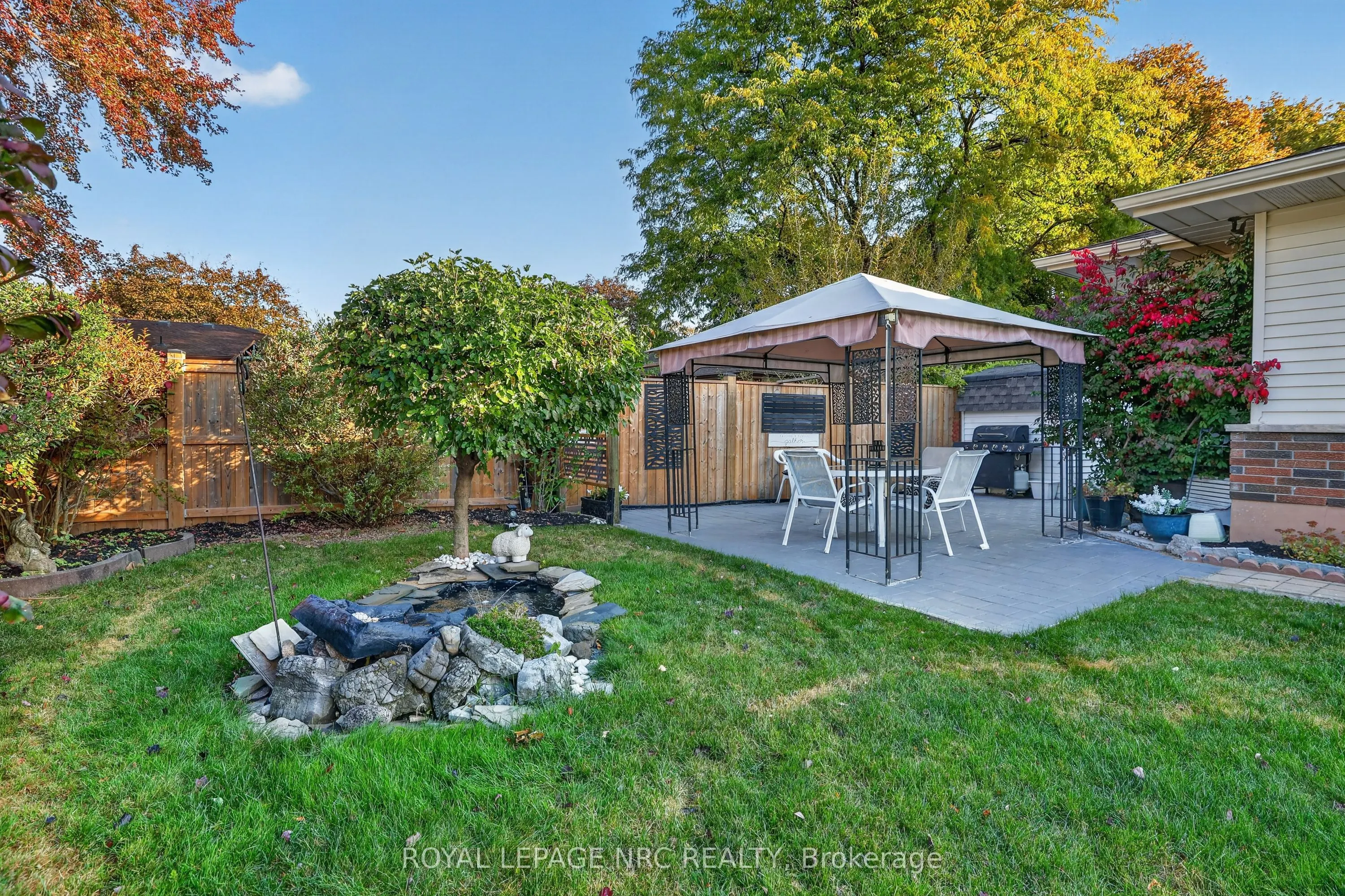 77 Leaside Drive