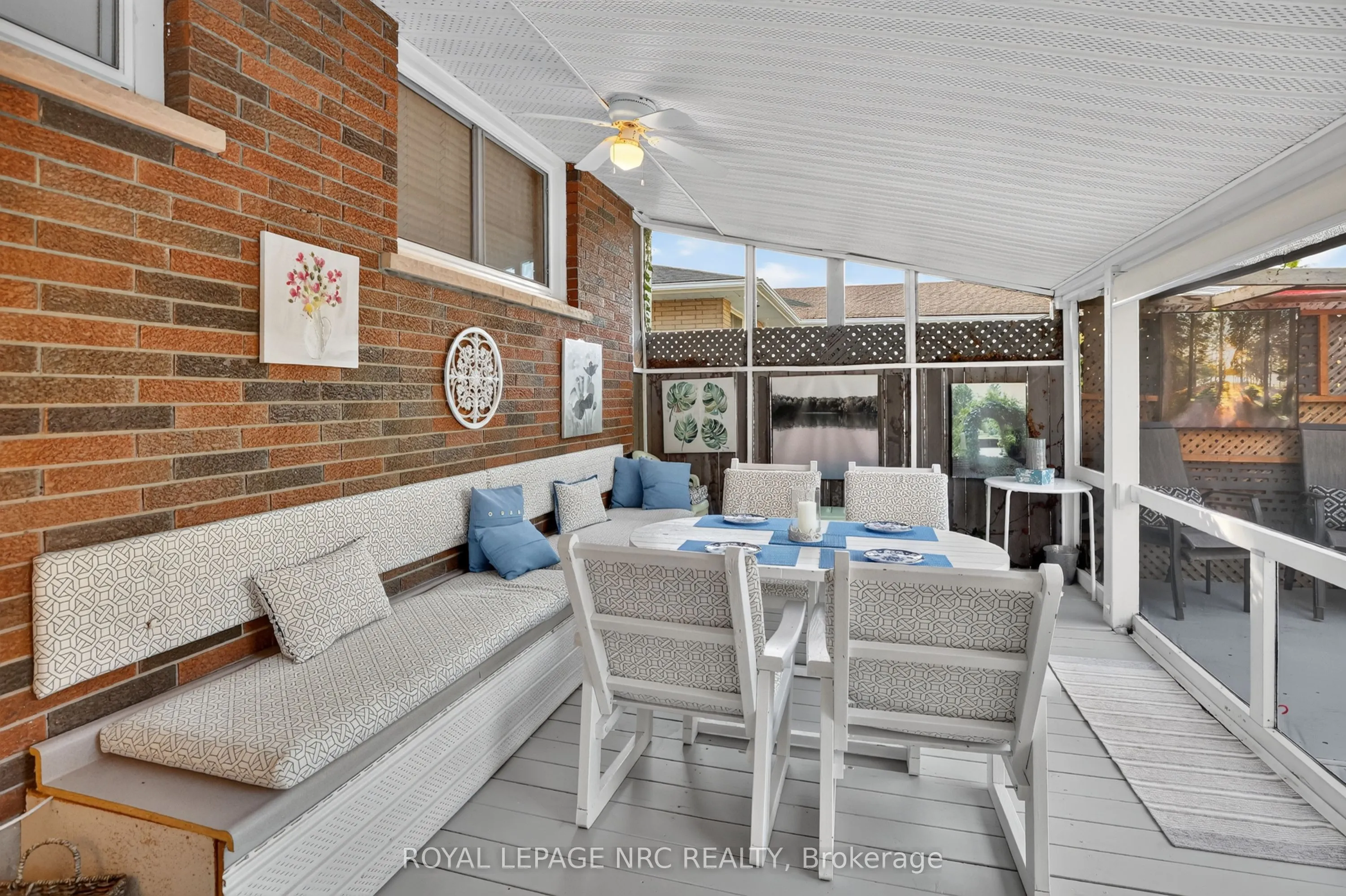 77 Leaside Drive