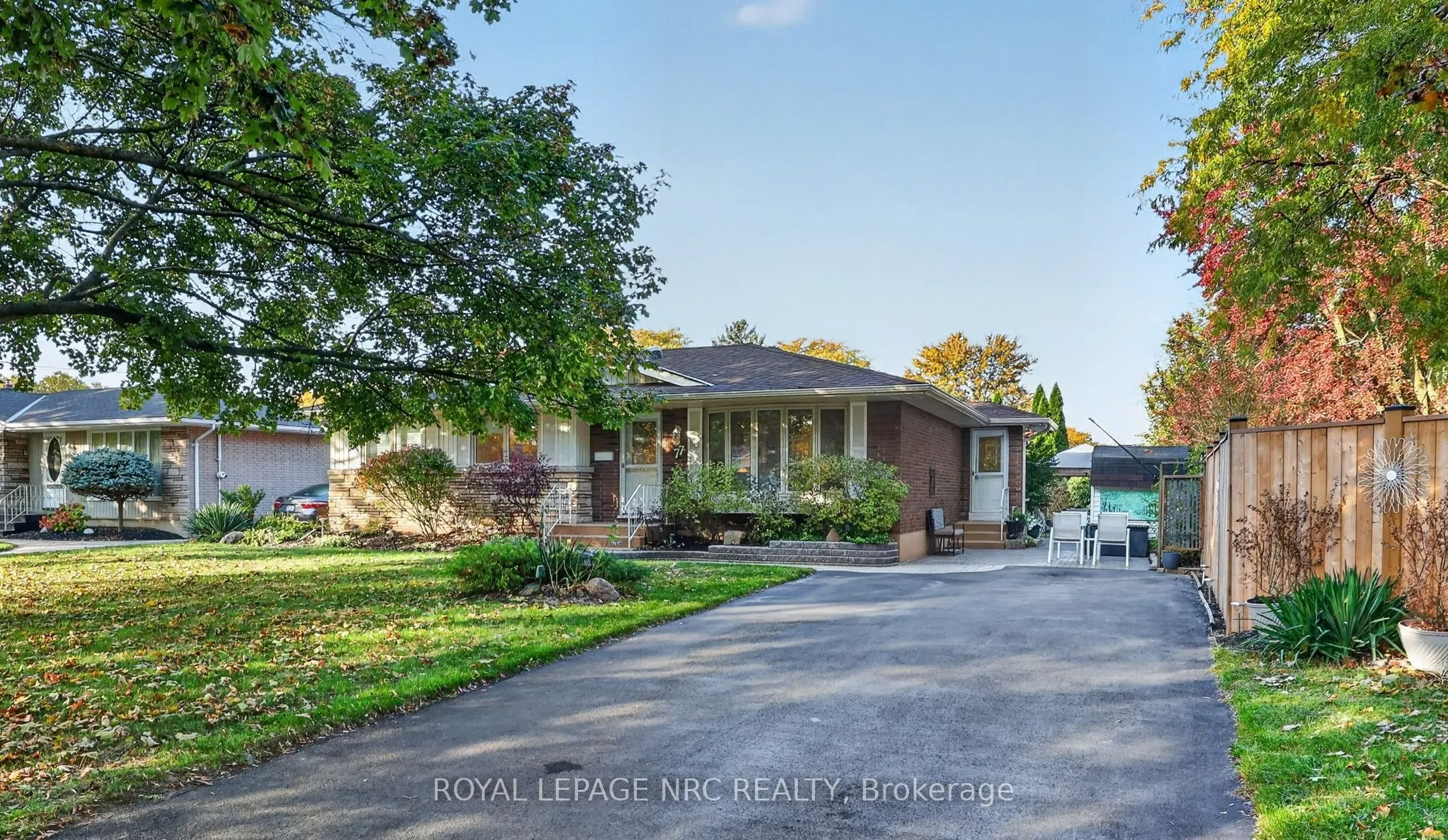 77 Leaside Drive