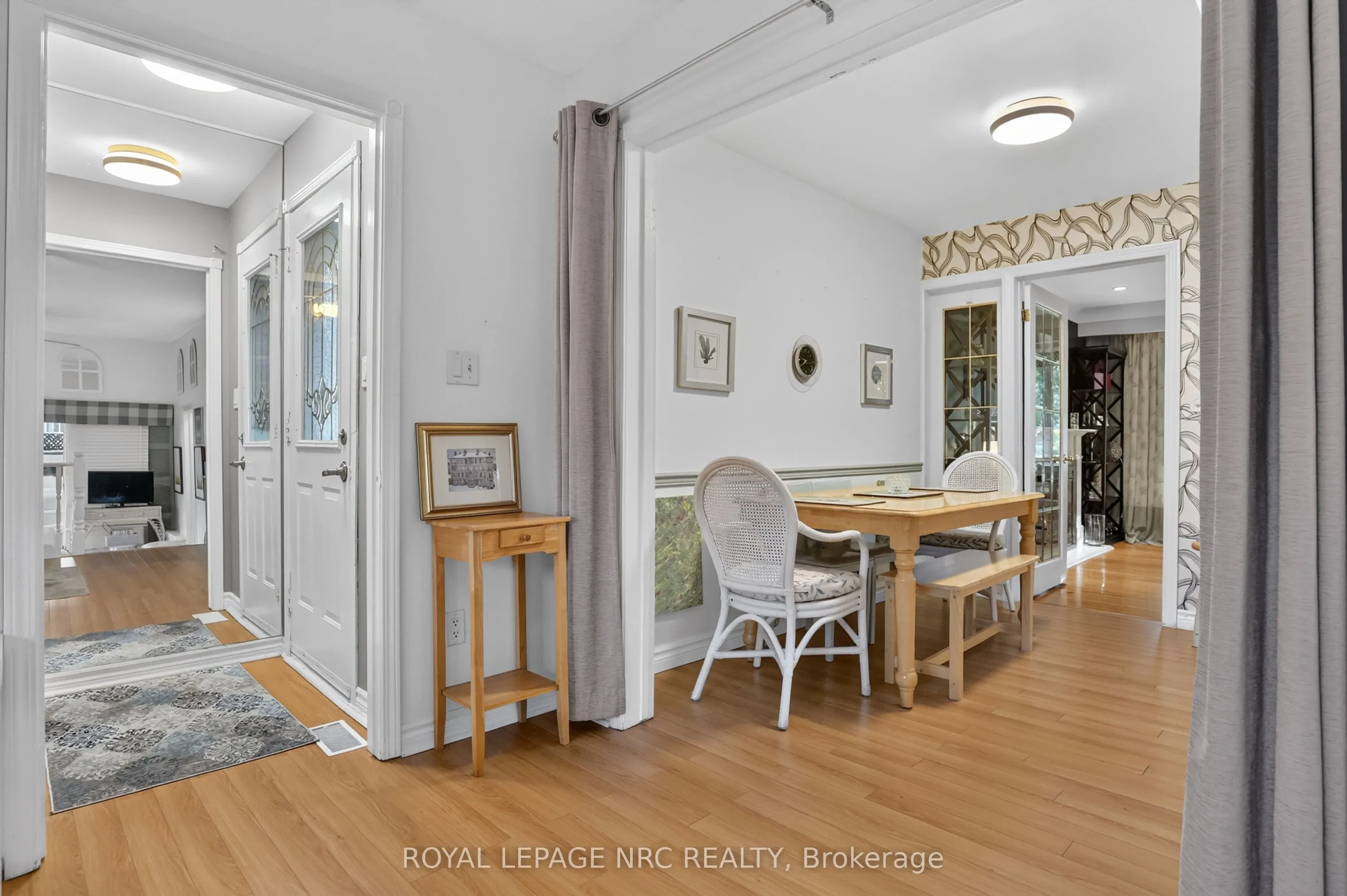 77 Leaside Drive
