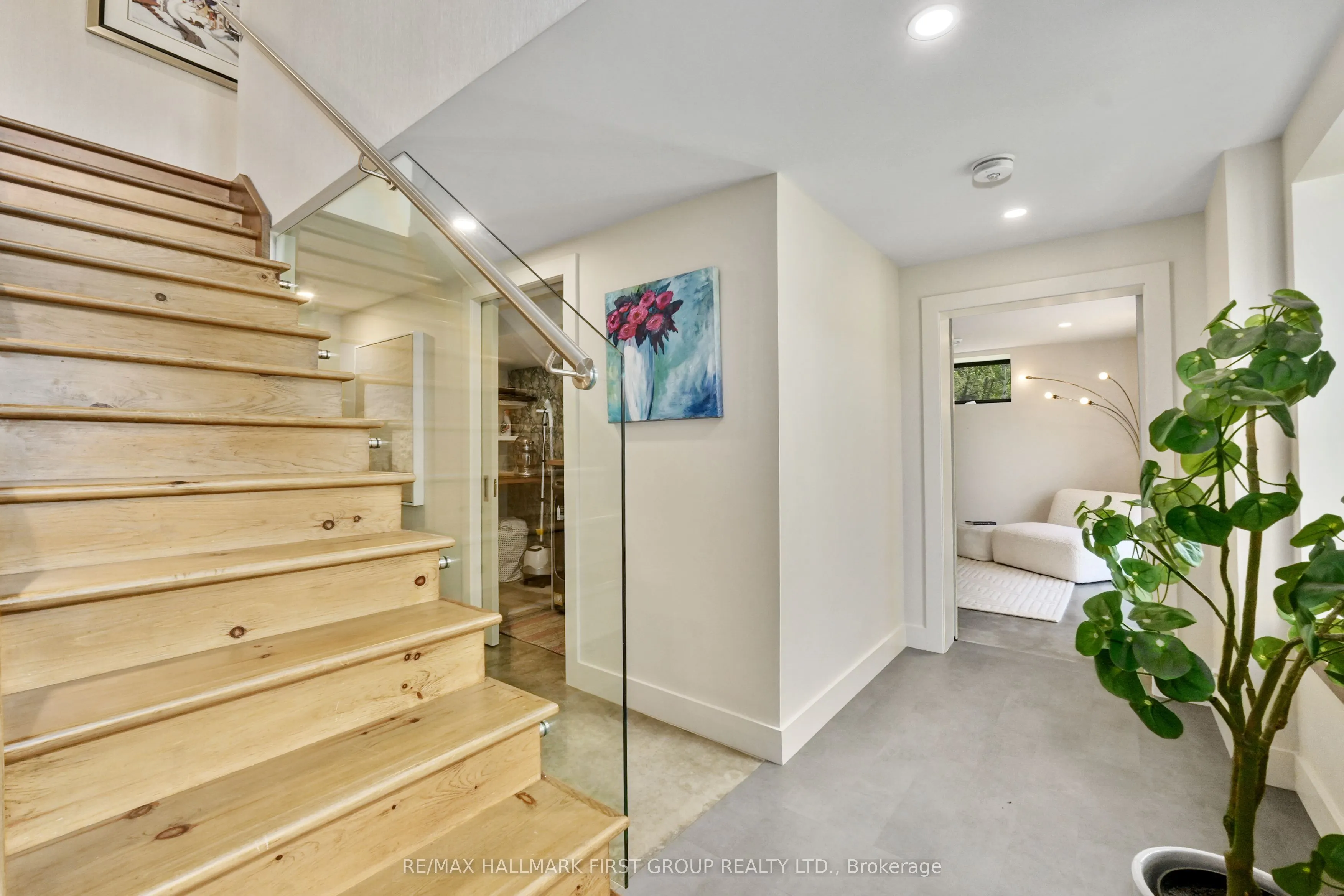 4566 Harwood Road