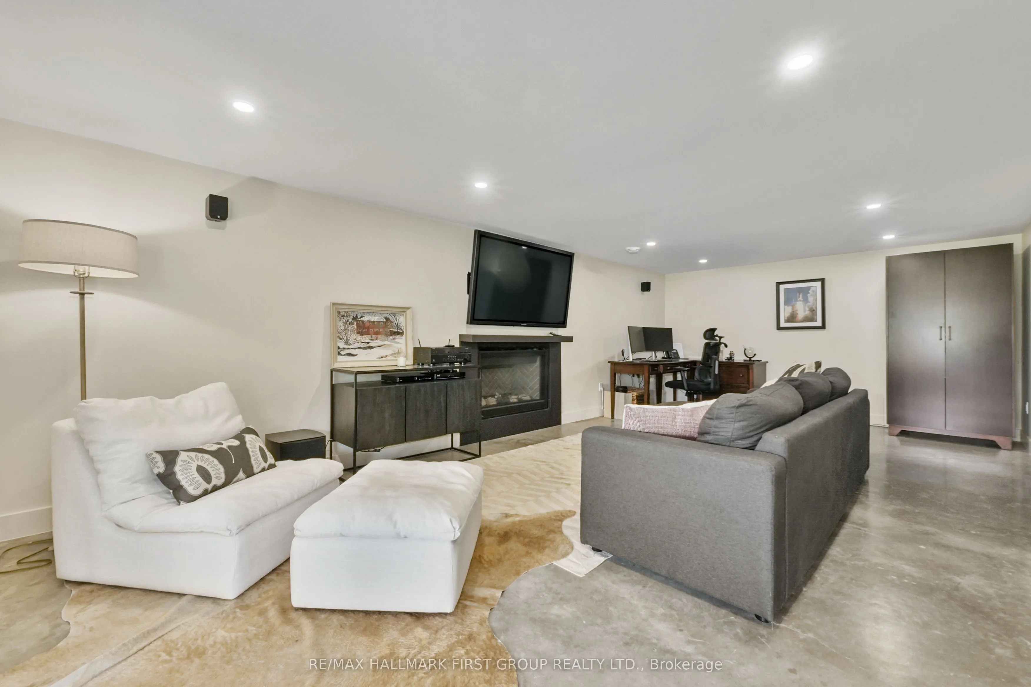 4566 Harwood Road