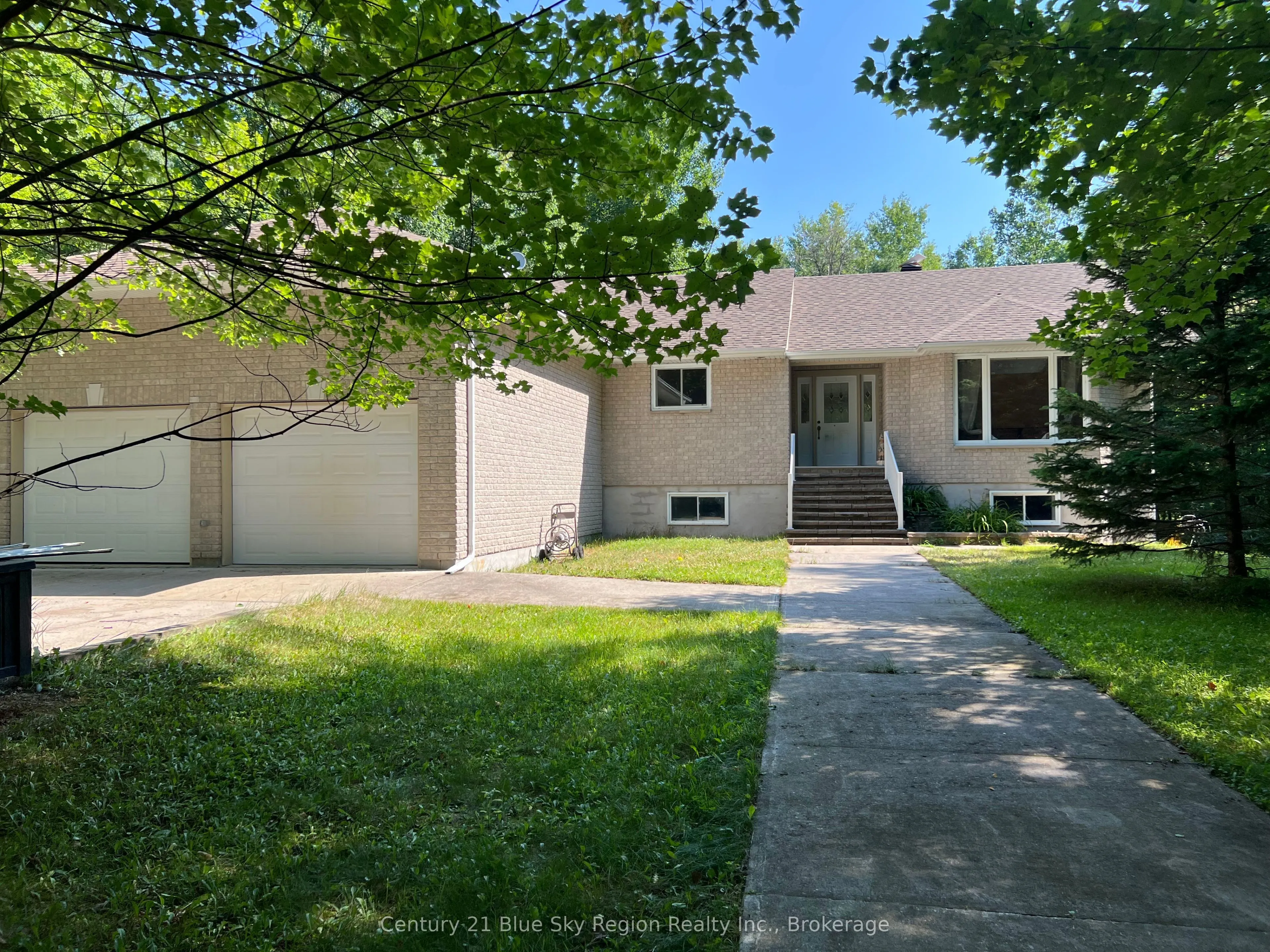 1518 PINECREEK Road S