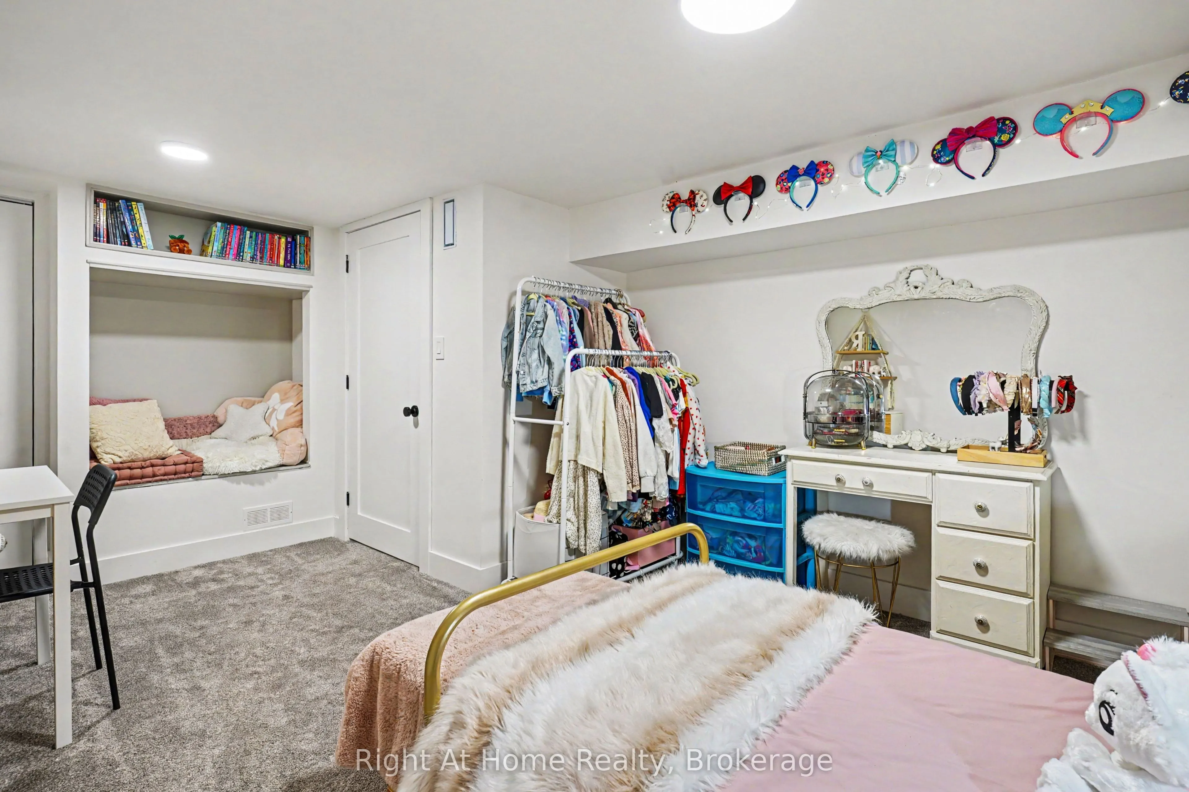 2661 Maple Grove Road
