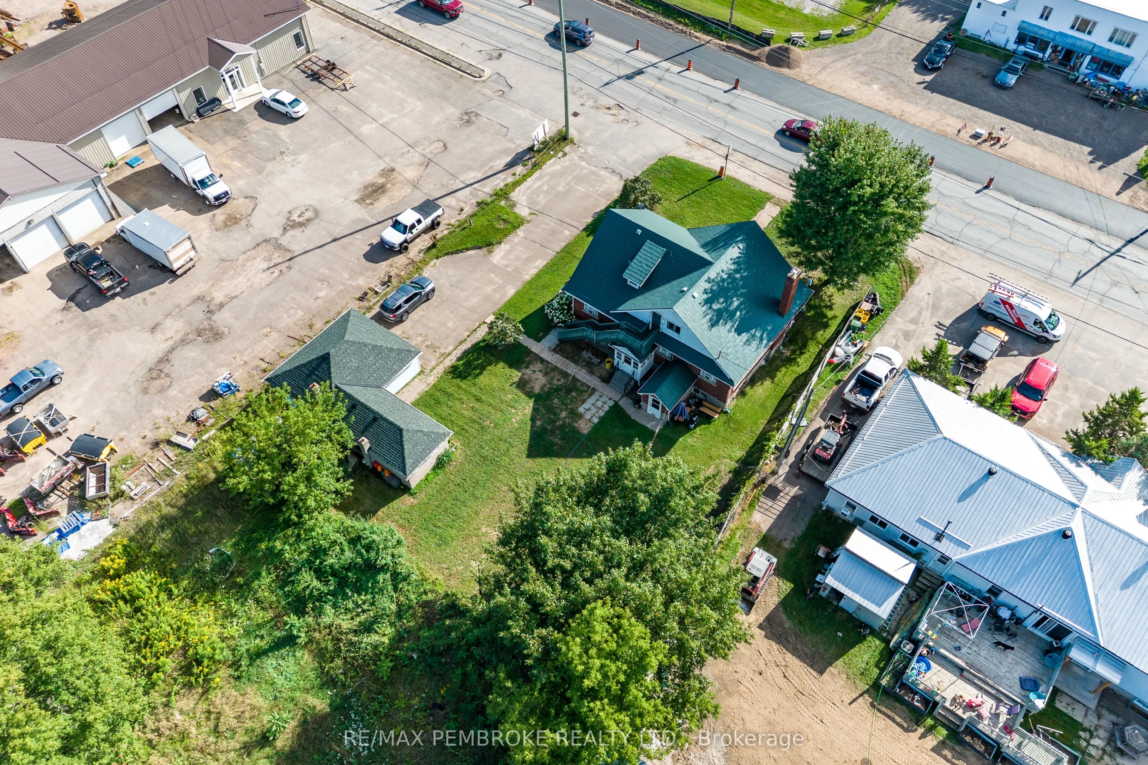 1223 Pembroke Street E