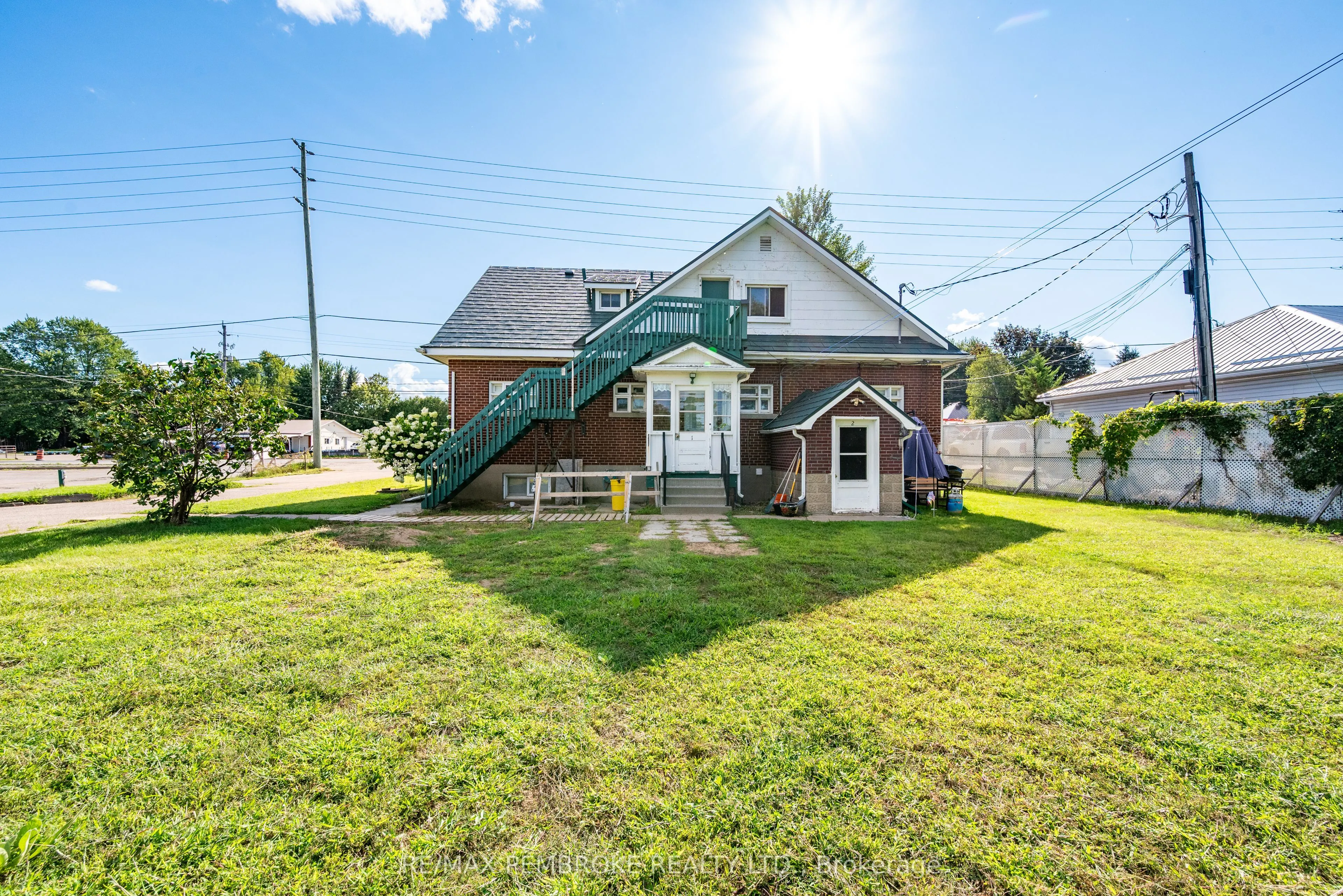 1223 Pembroke Street E