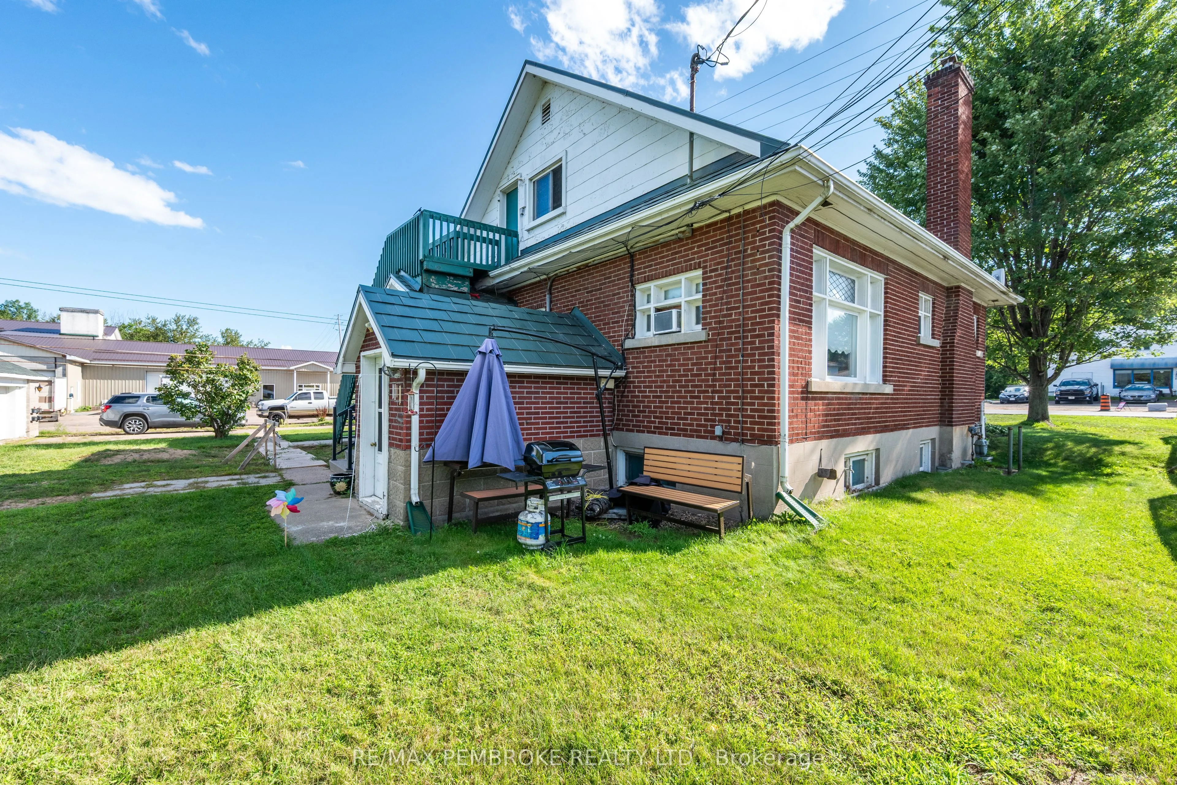 1223 Pembroke Street E