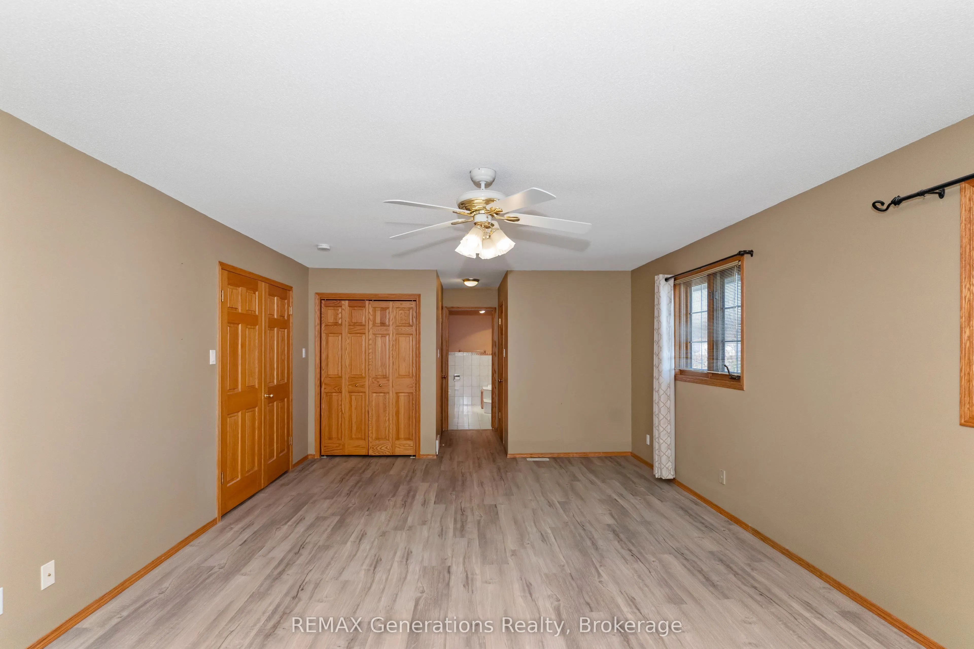 312 Wade Crescent