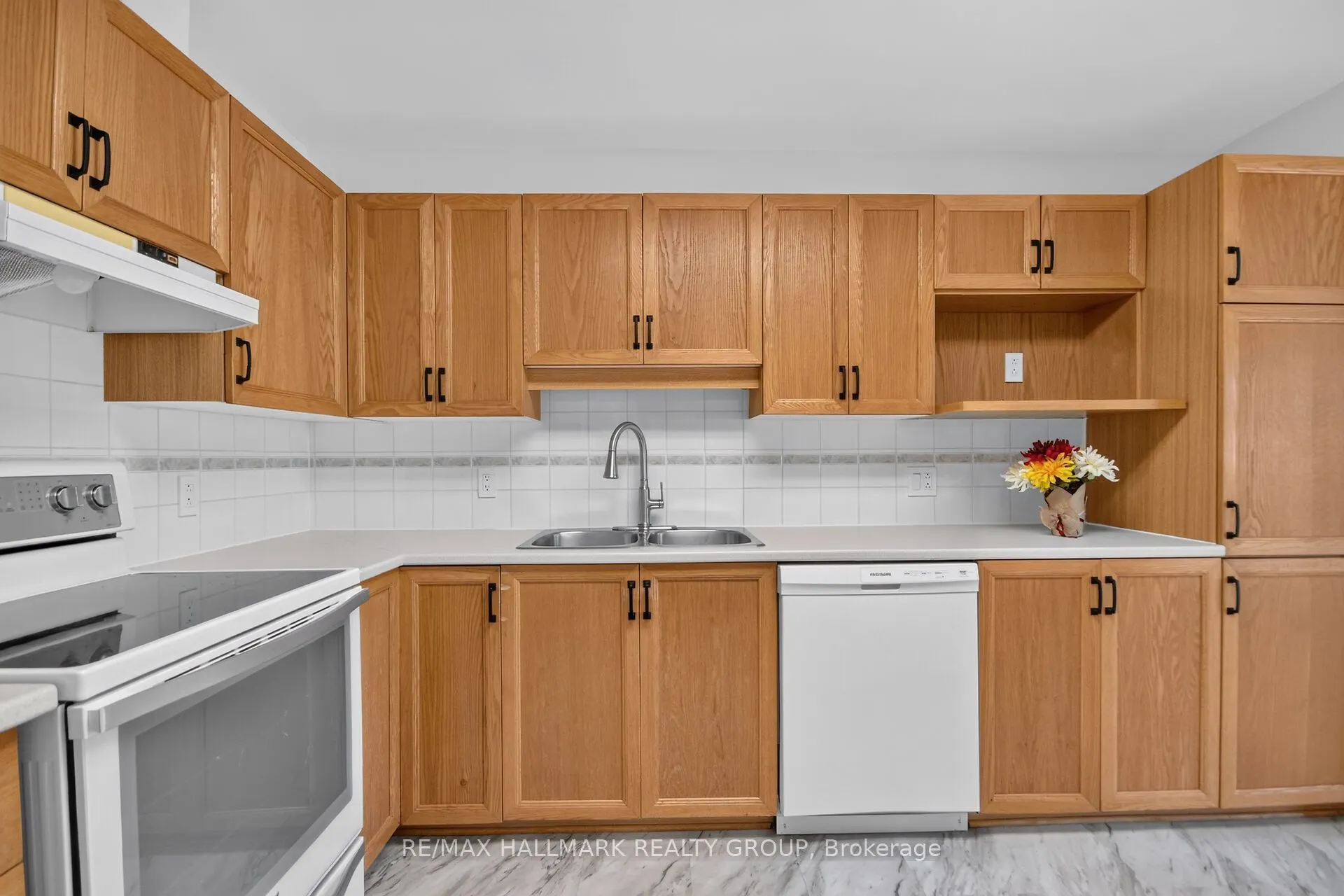 82 Whalings Circle