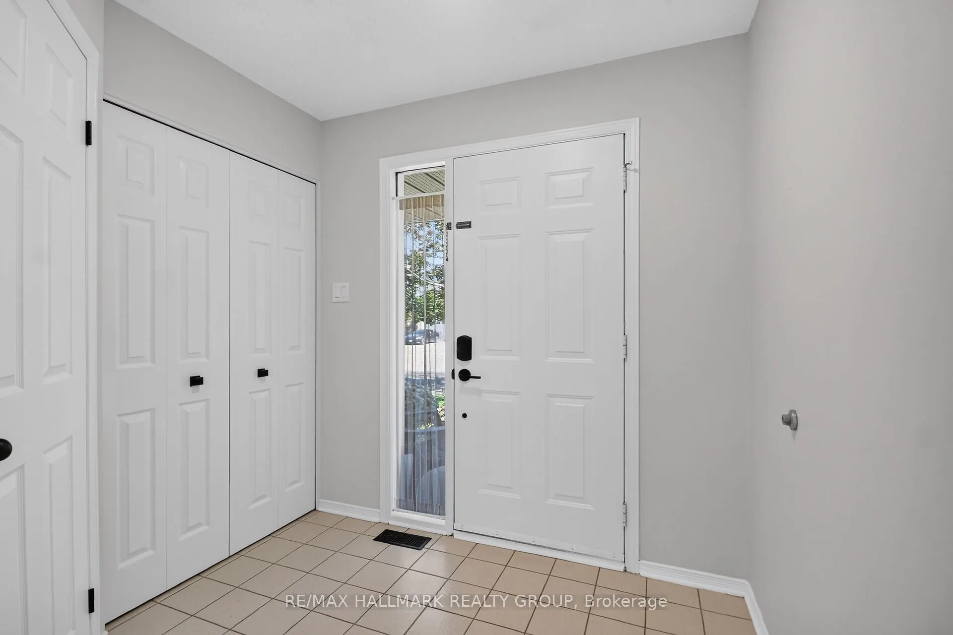 82 Whalings Circle