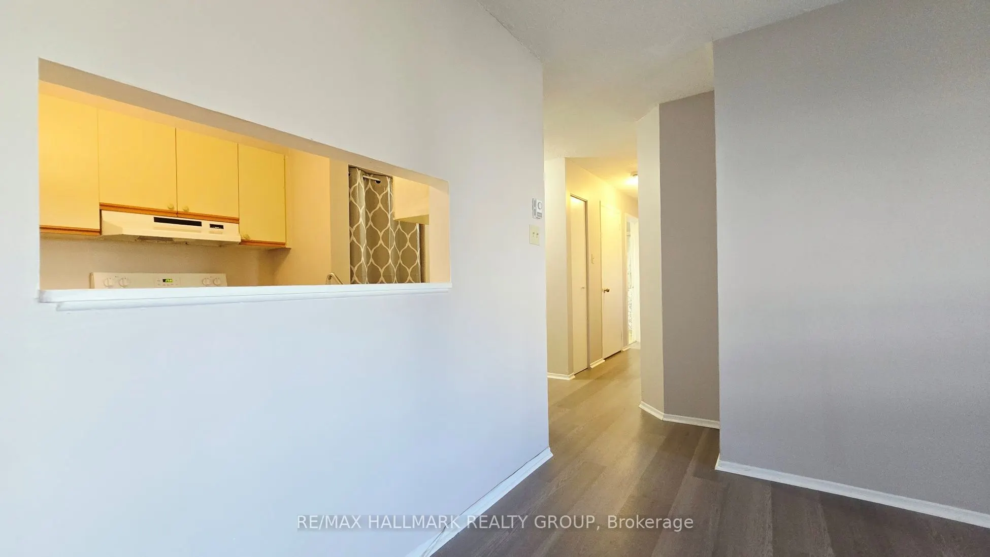 214 Viewmount Drive #101