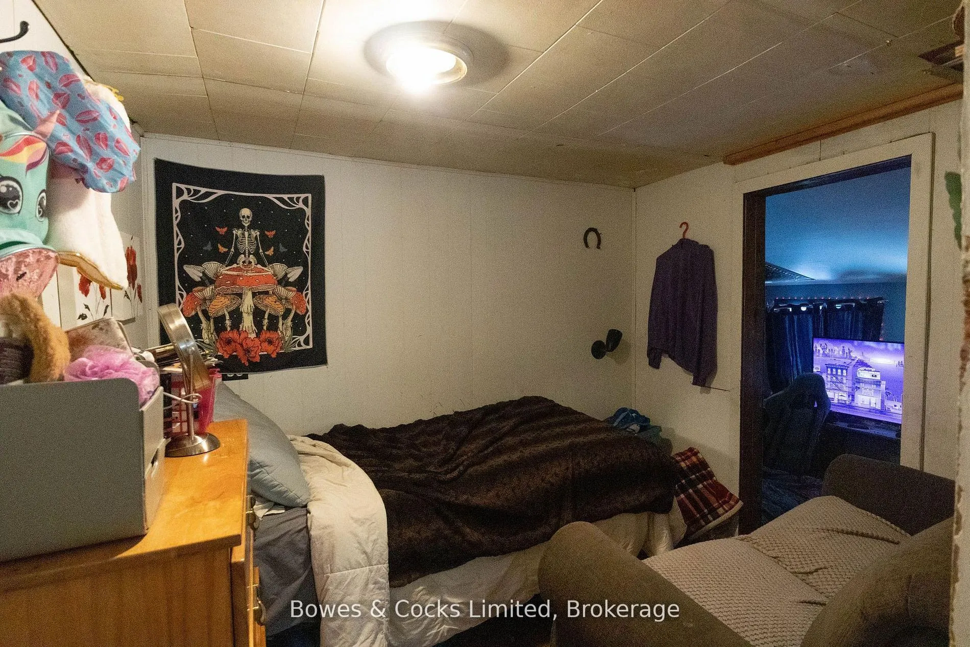 1046 Detlor Road