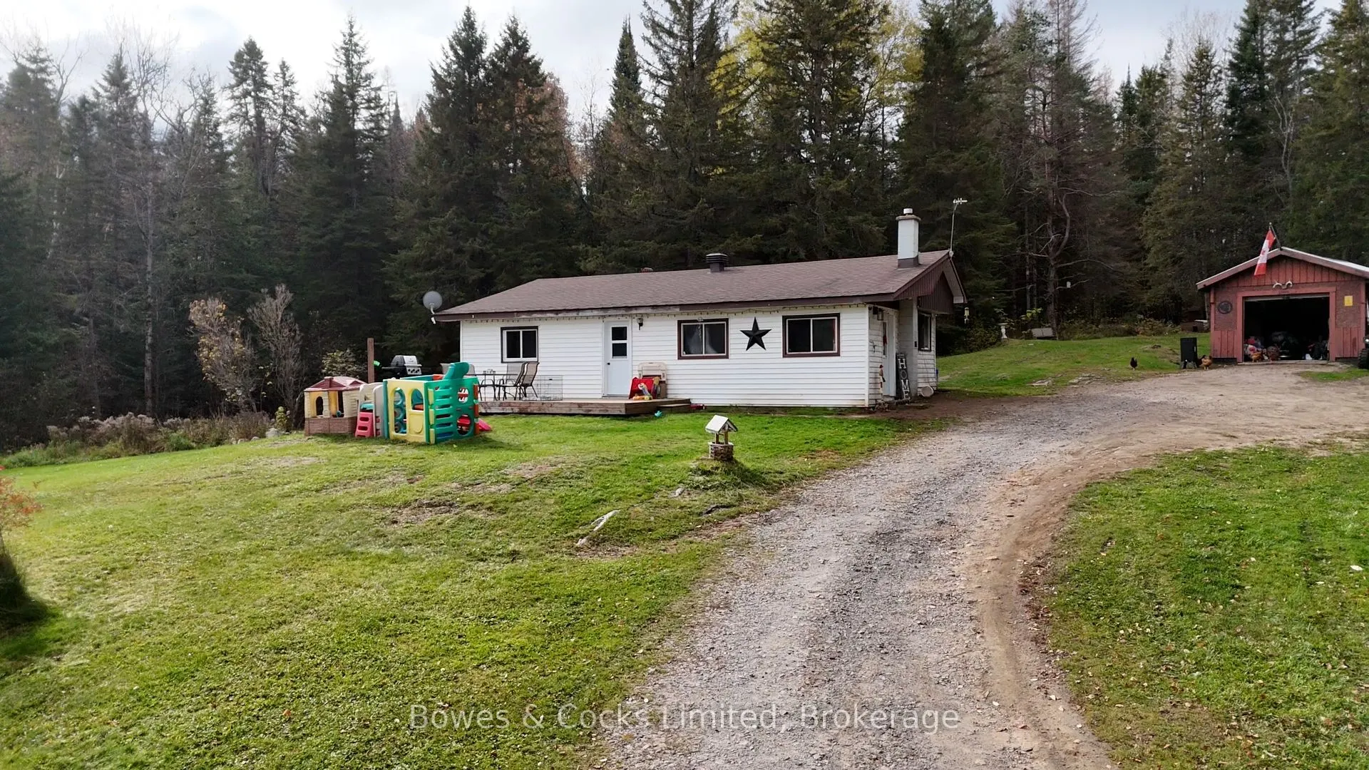1046 Detlor Road