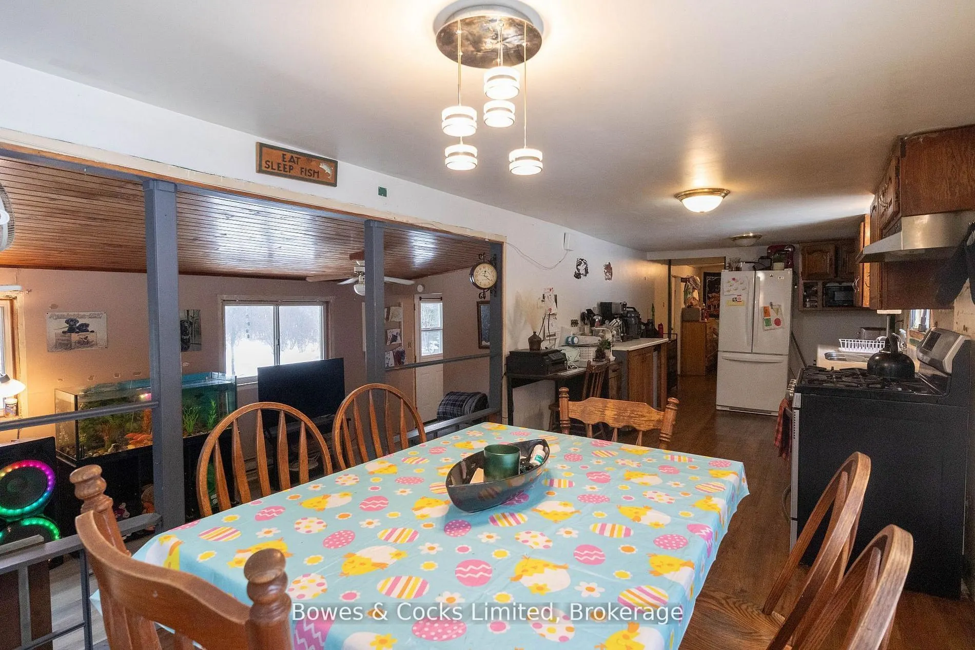 1046 Detlor Road
