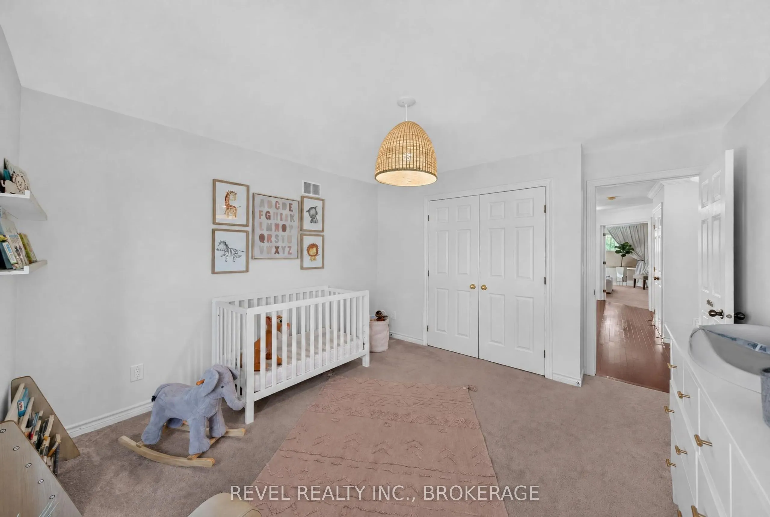 695 Fieldstone Drive