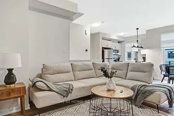 414 Jewelwing Private