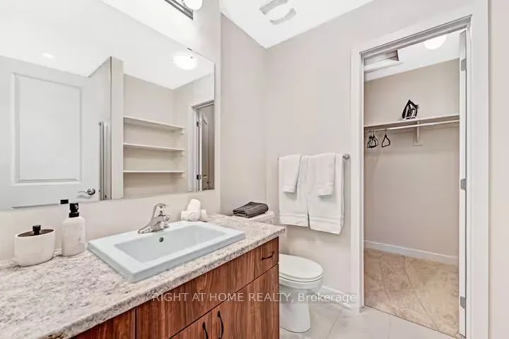 414 Jewelwing Private