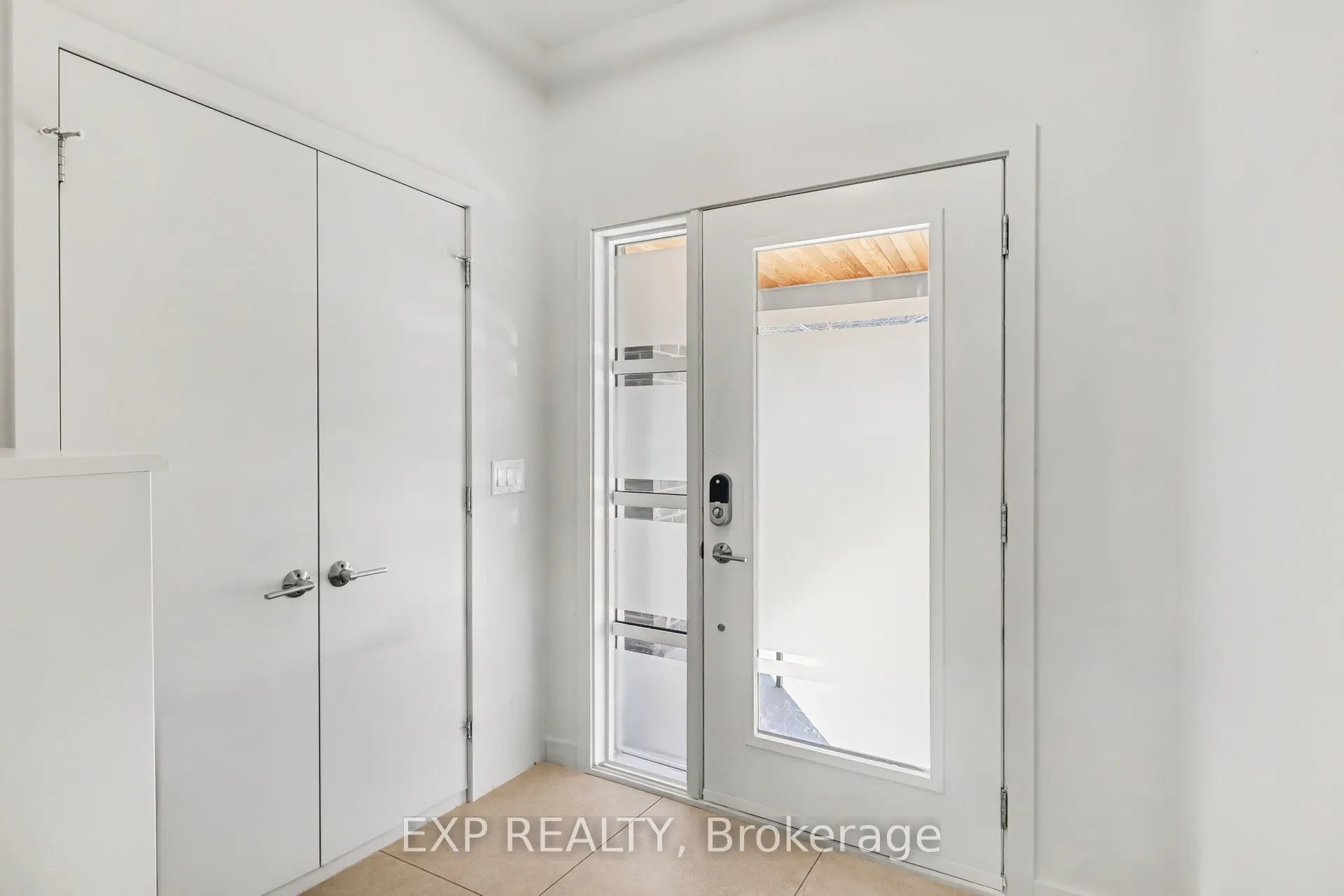 216 Pisces Terrace