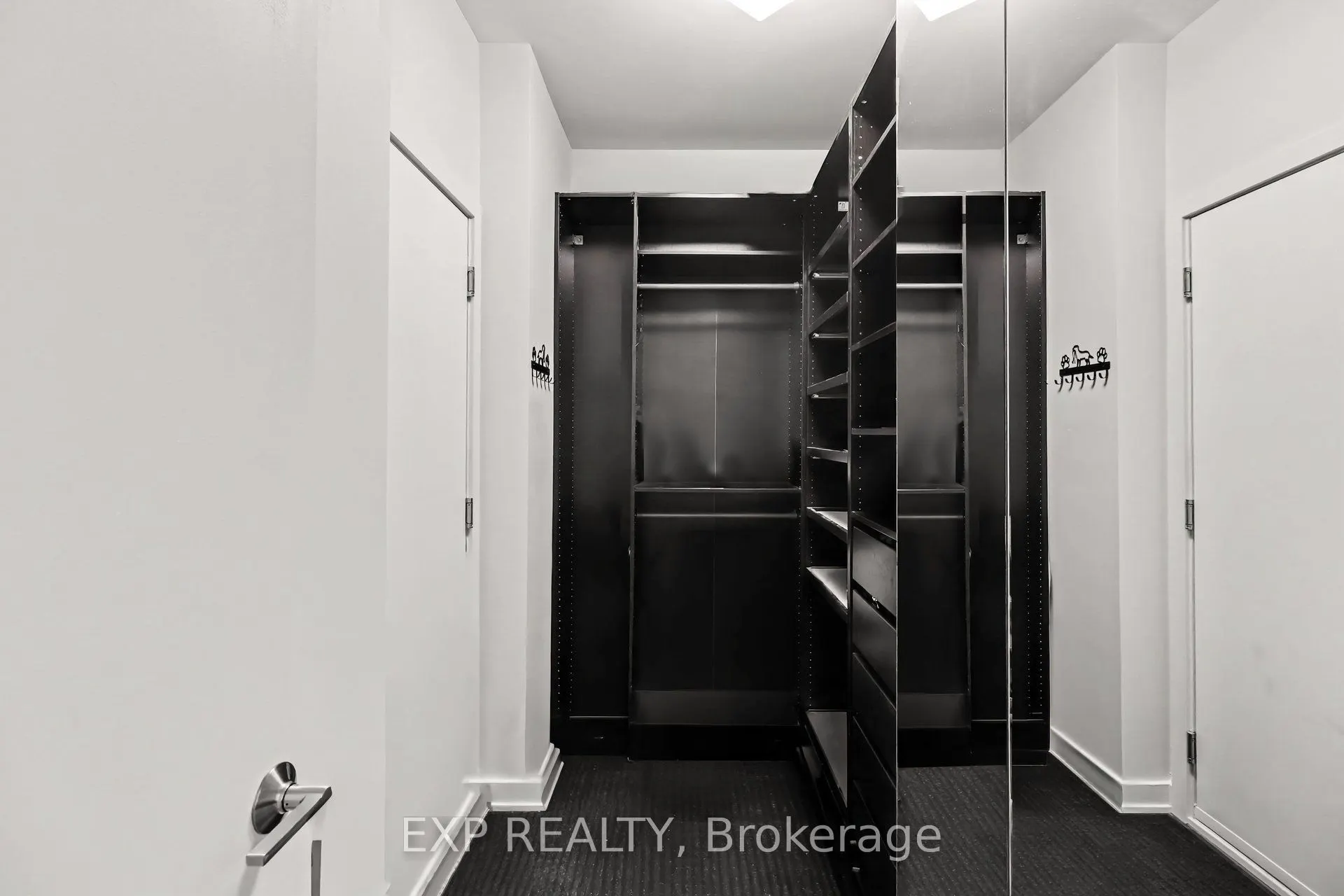 216 Pisces Terrace