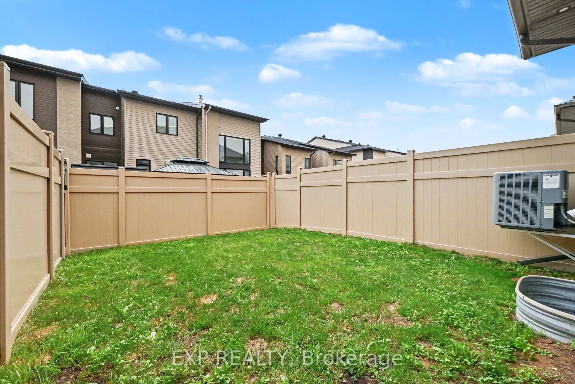 216 Pisces Terrace