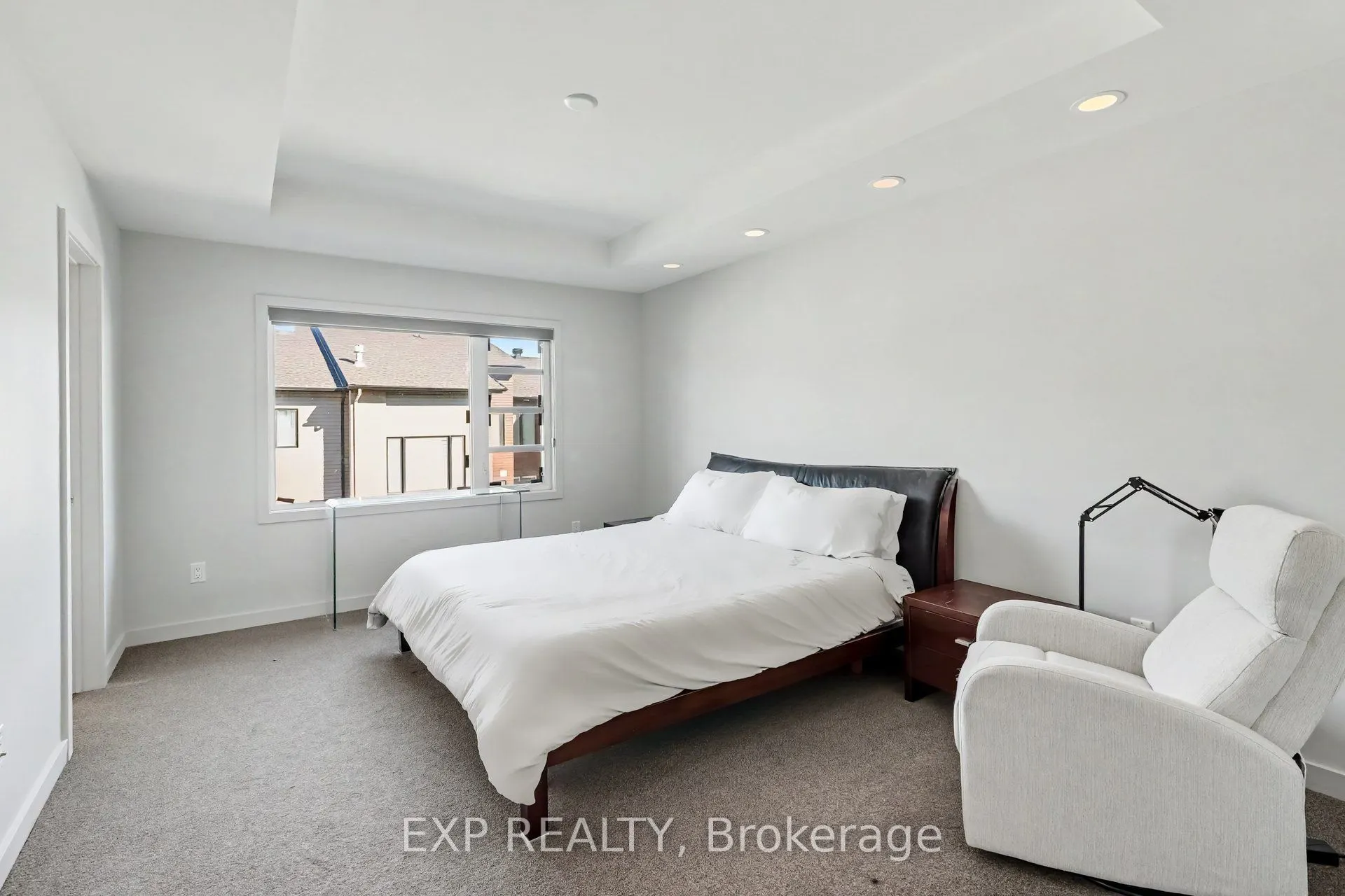 216 Pisces Terrace