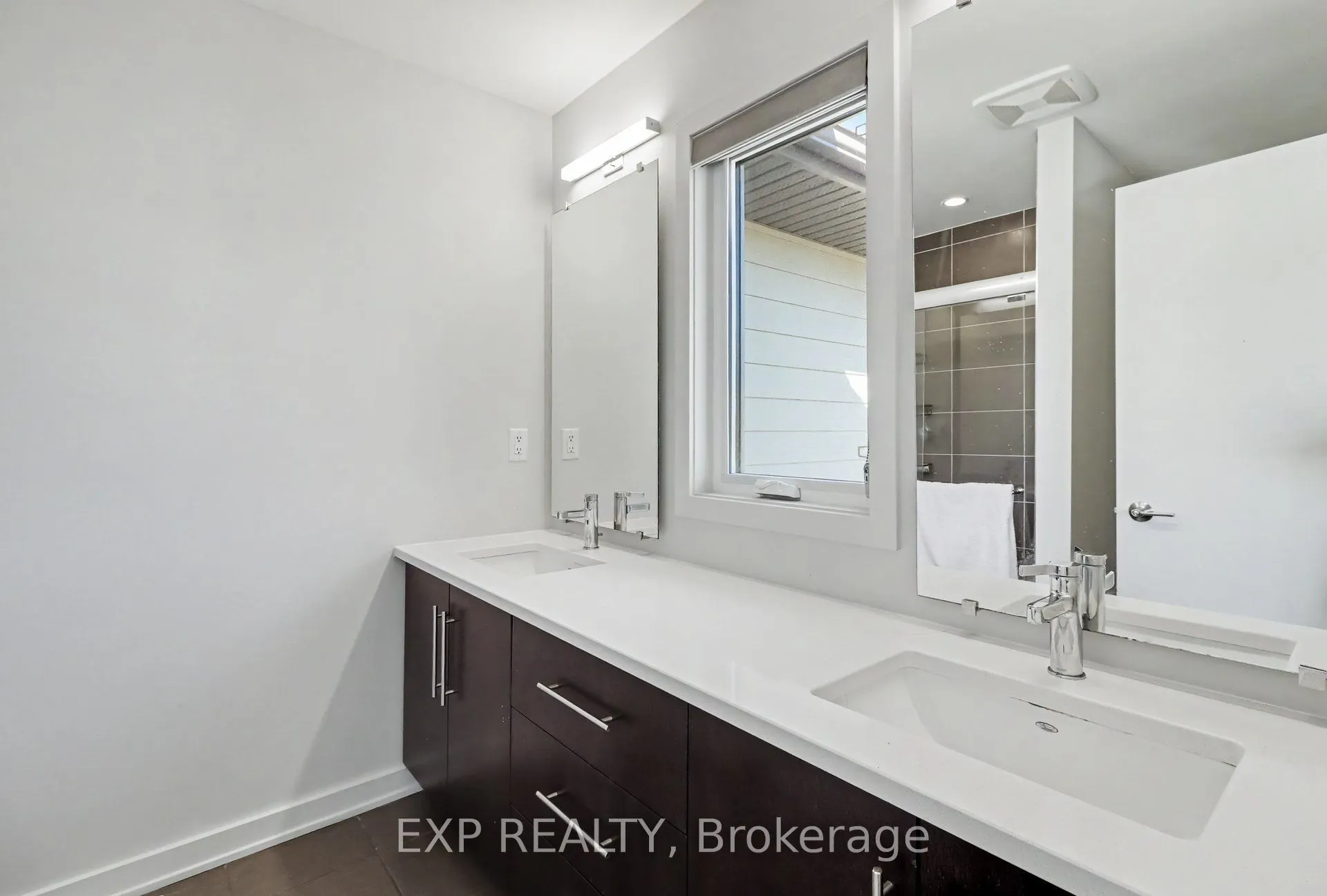 216 Pisces Terrace