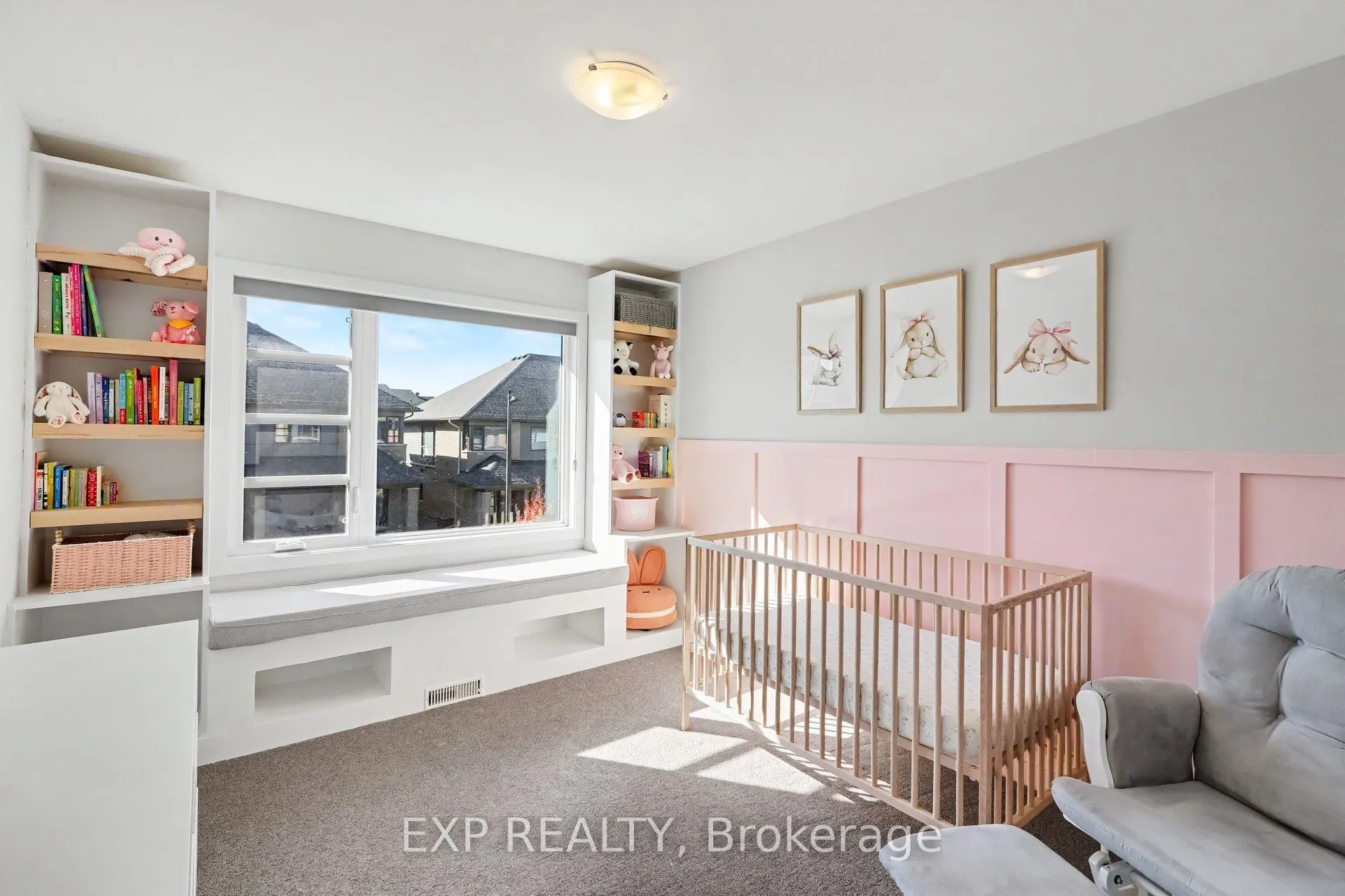 216 Pisces Terrace
