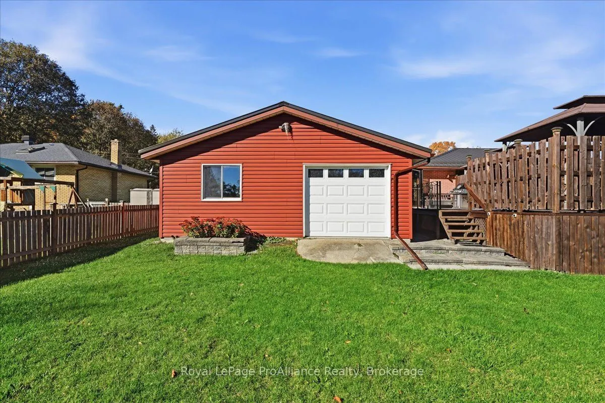 29 Barry Road
