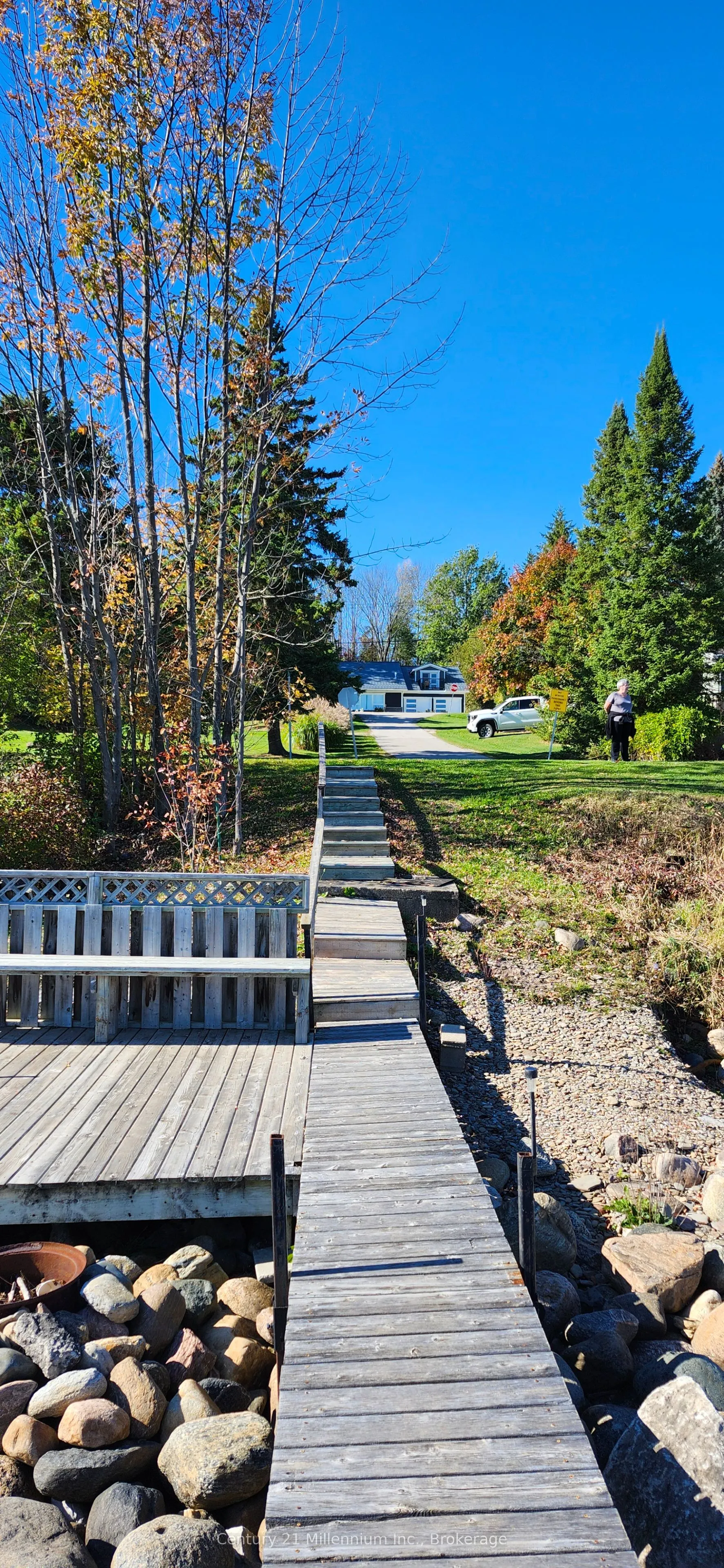 134 Macintosh Drive