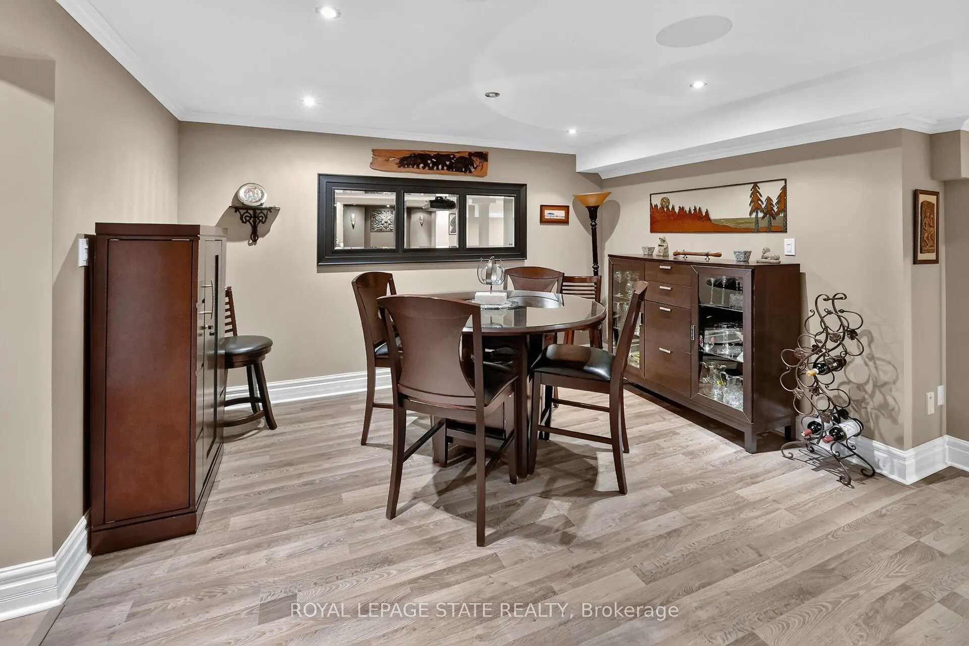 112 Dorchester Drive