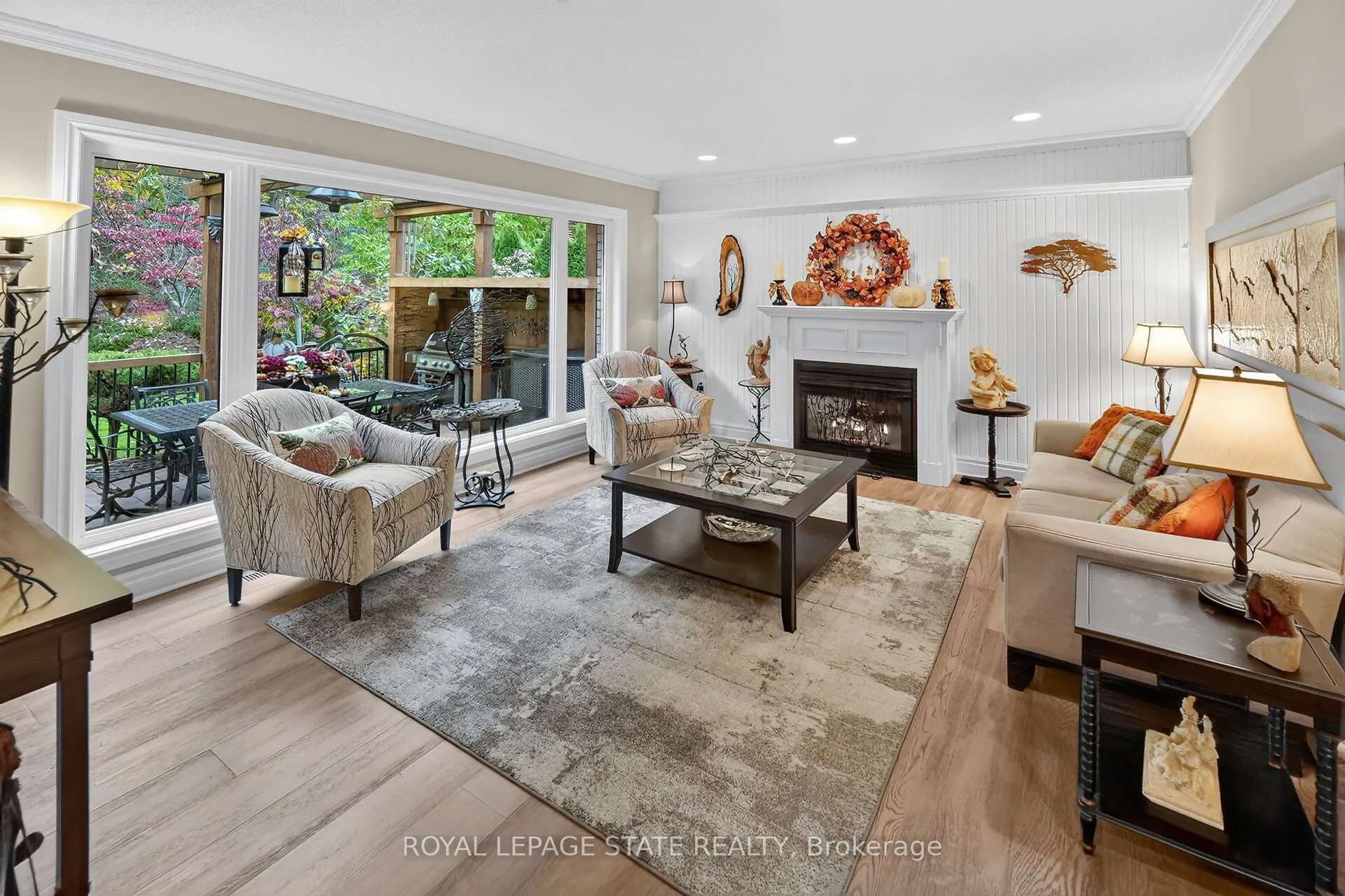 112 Dorchester Drive