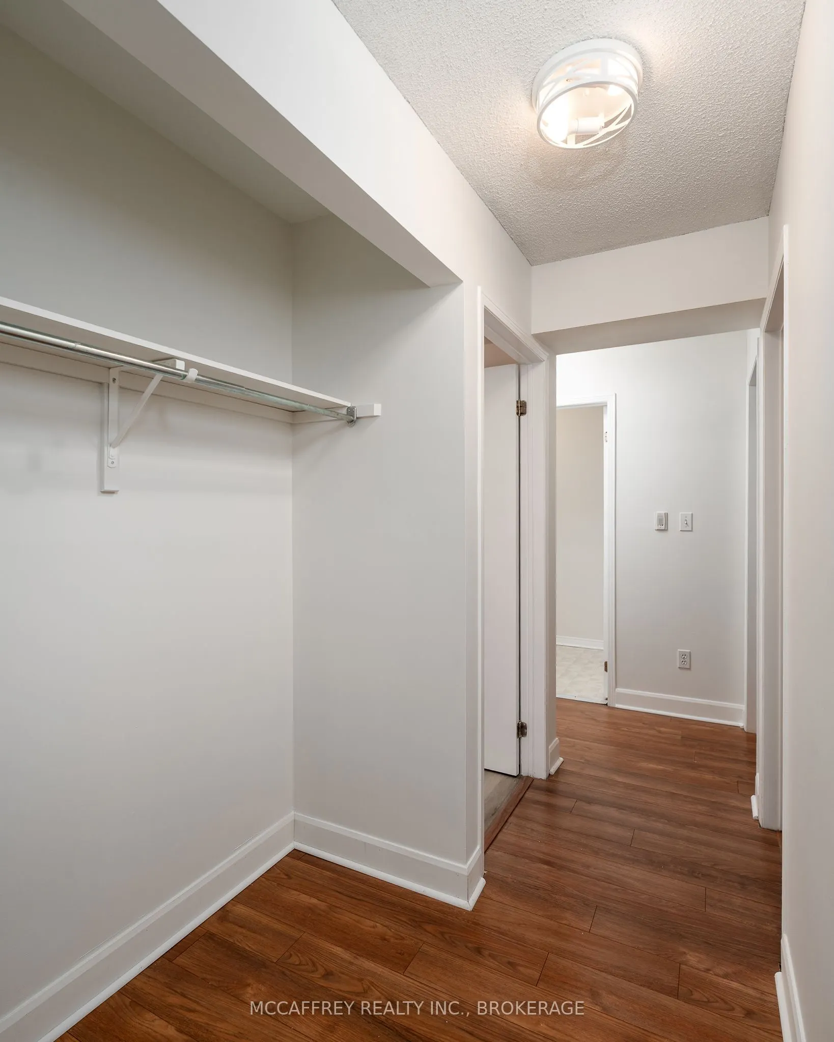 310 Kingsdale Avenue #103