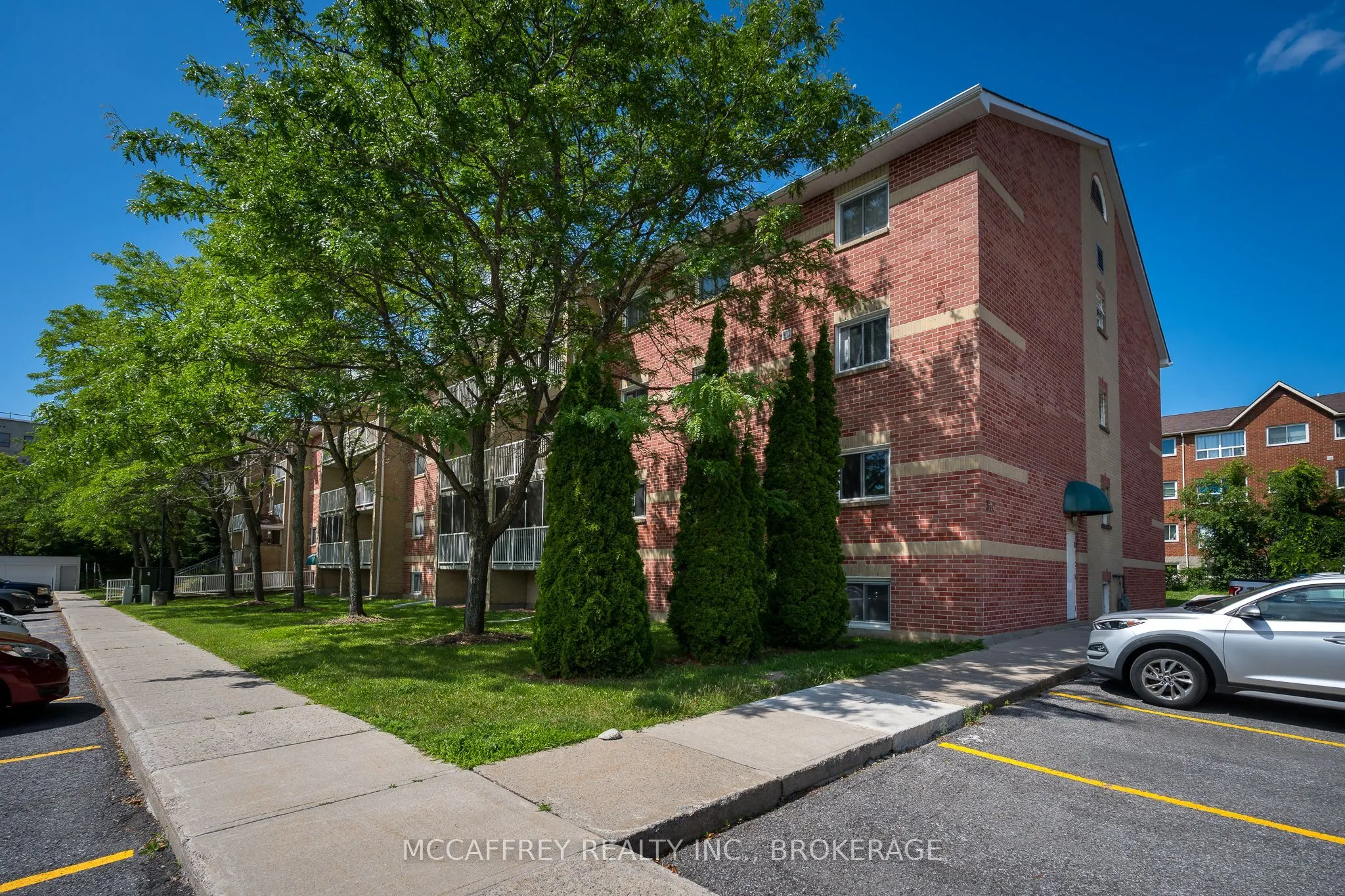 310 Kingsdale Avenue #103