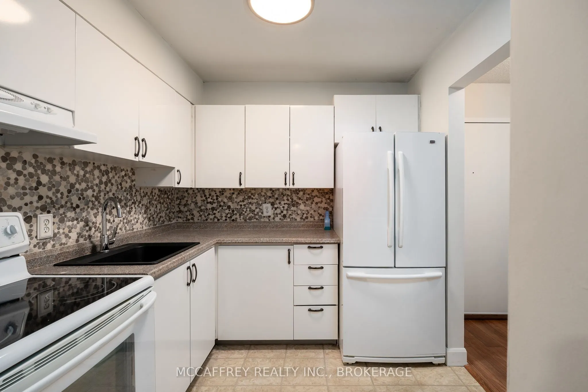 310 Kingsdale Avenue #103