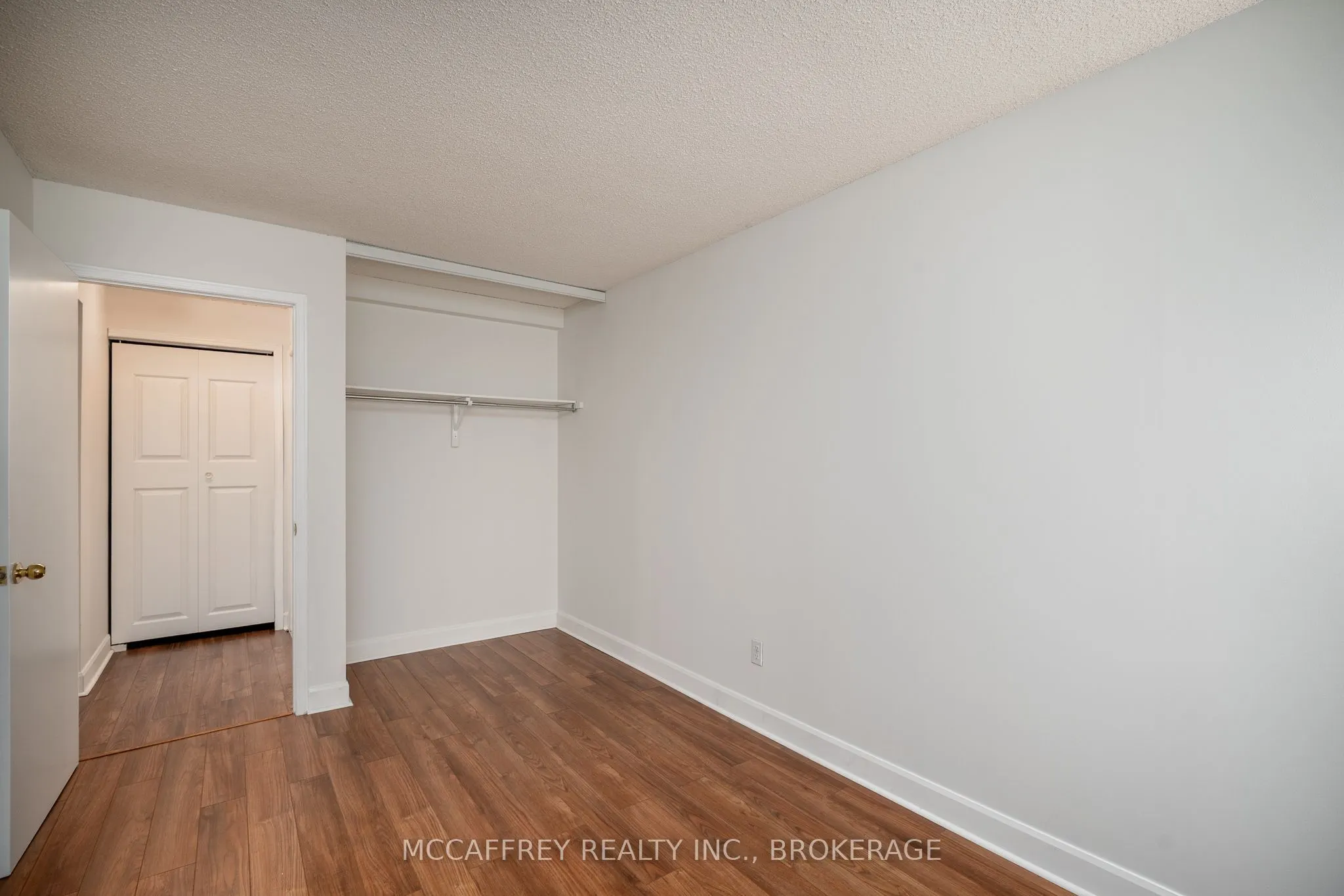 310 Kingsdale Avenue #103