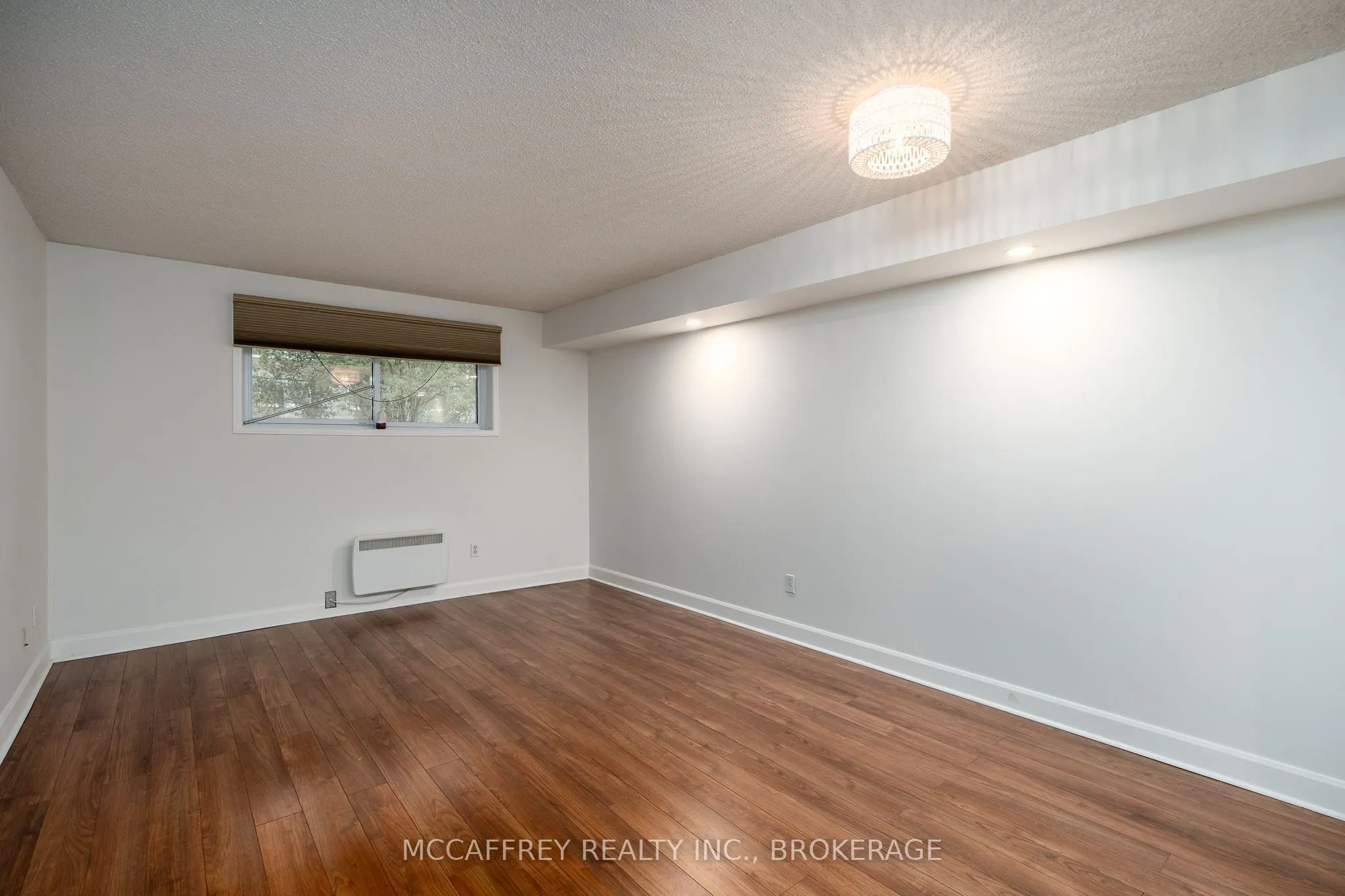 310 Kingsdale Avenue #103