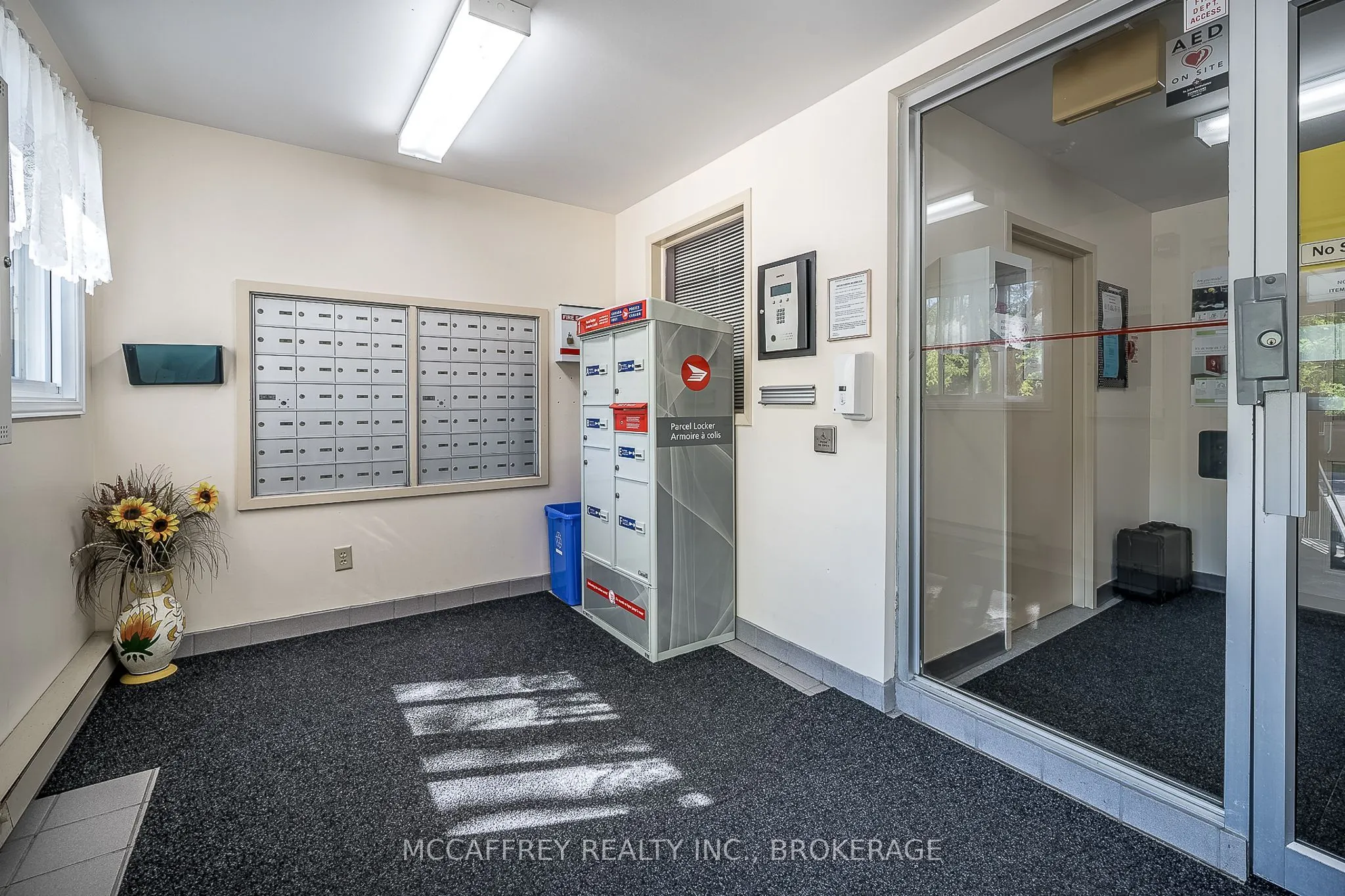 310 Kingsdale Avenue #103