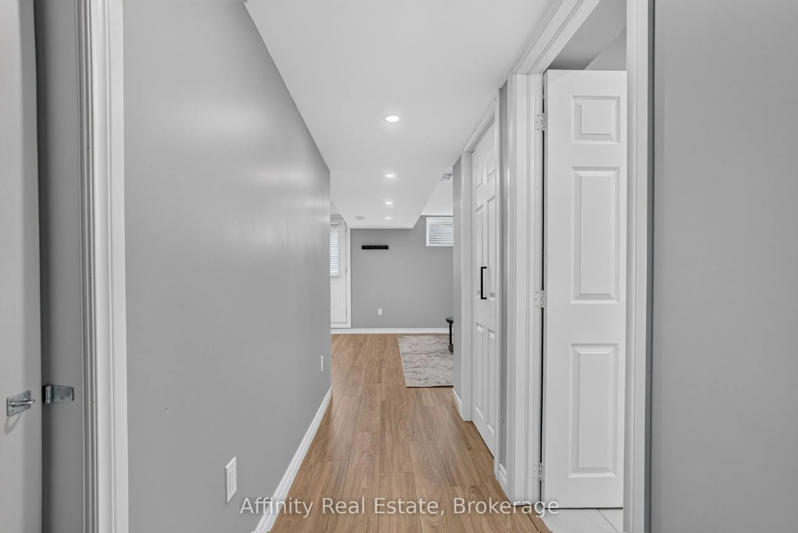 12 Tait Street