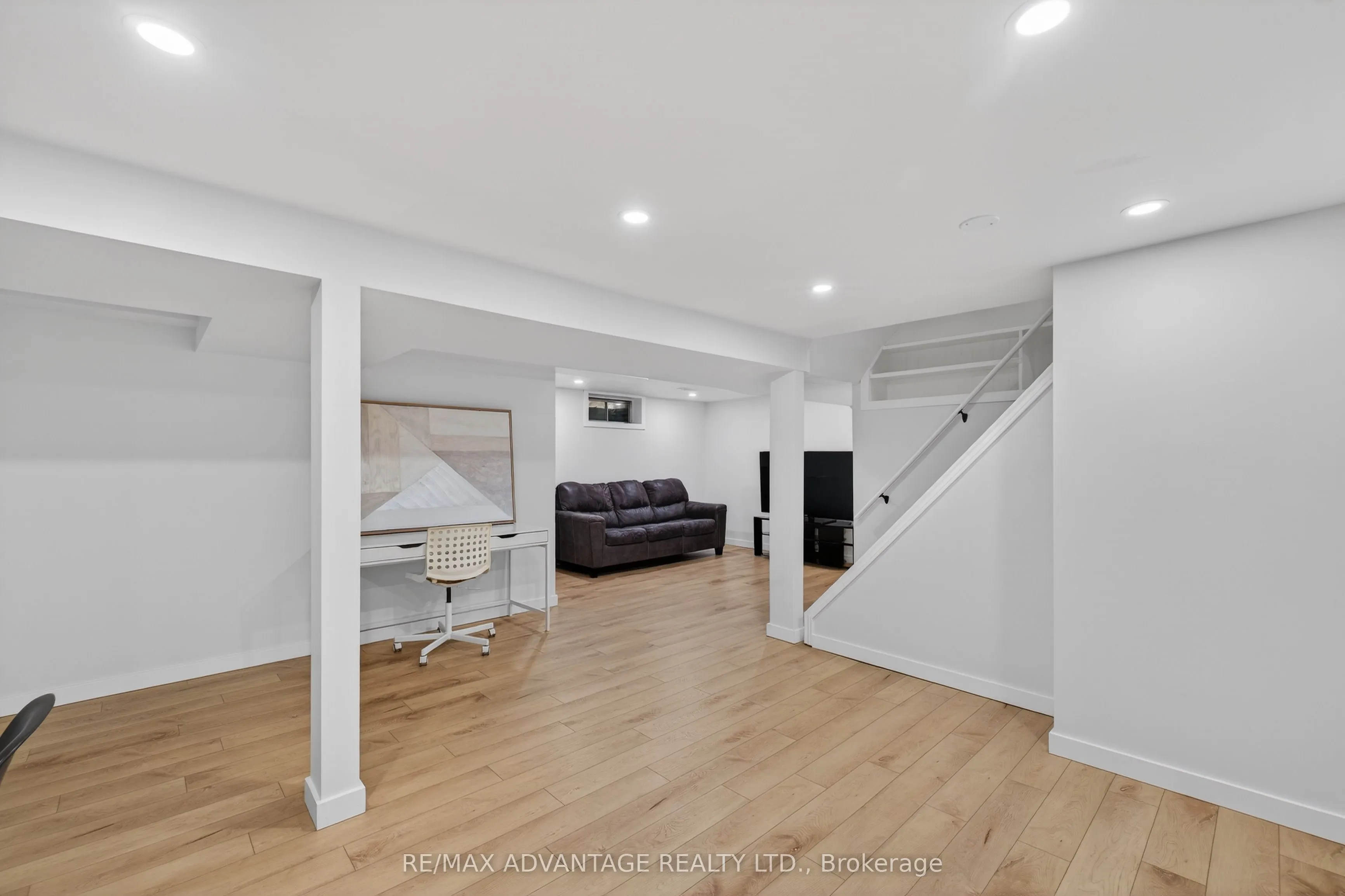 60 Wexford Avenue