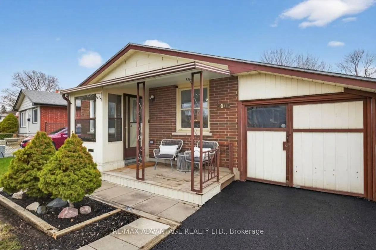 60 Wexford Avenue
