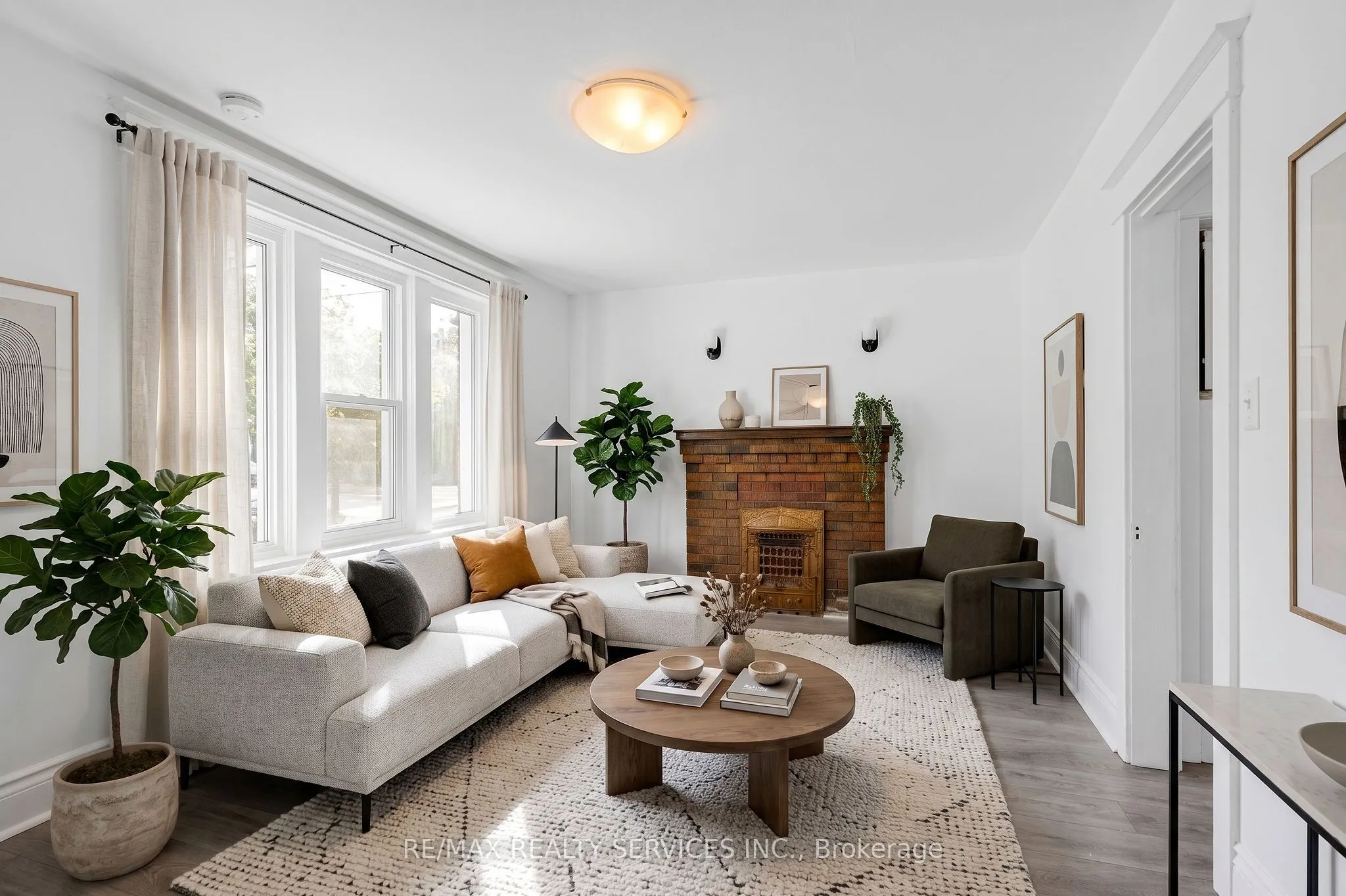 5 Fairholt Road N #7