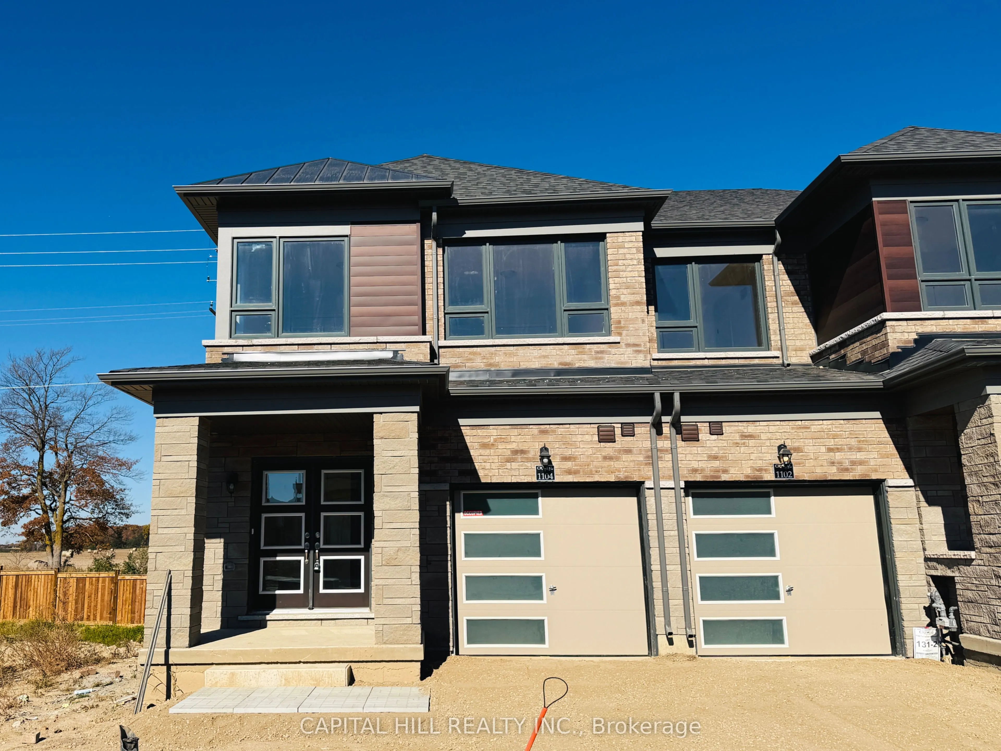 1104 Periwinkle Crescent
