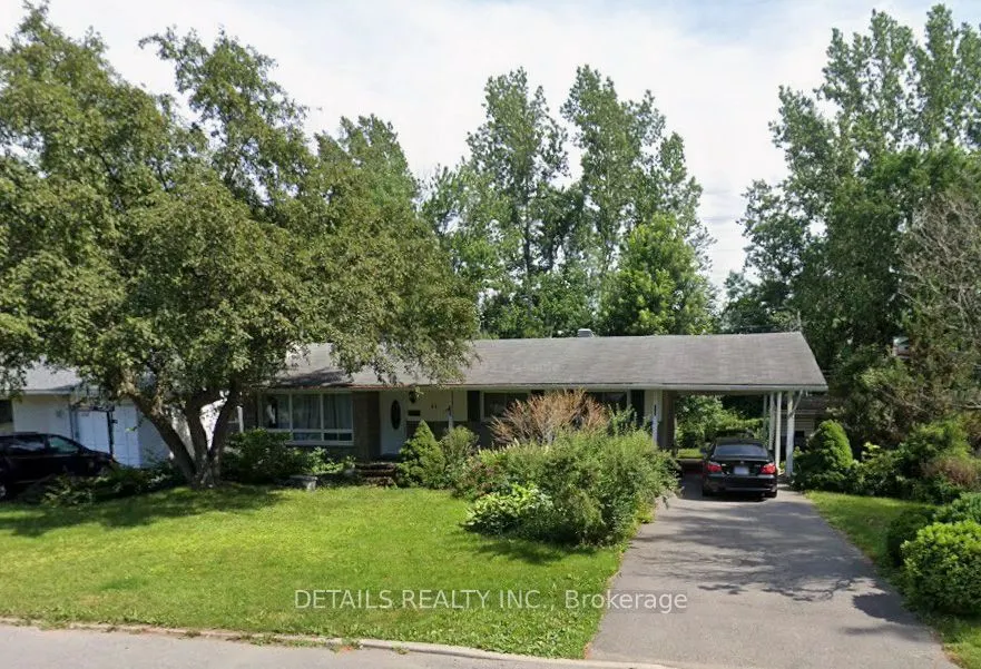 44 Kirkstall Avenue #A