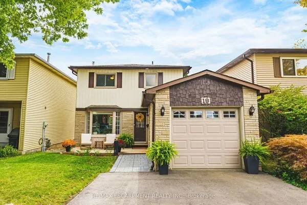 19 Hillsdale Court