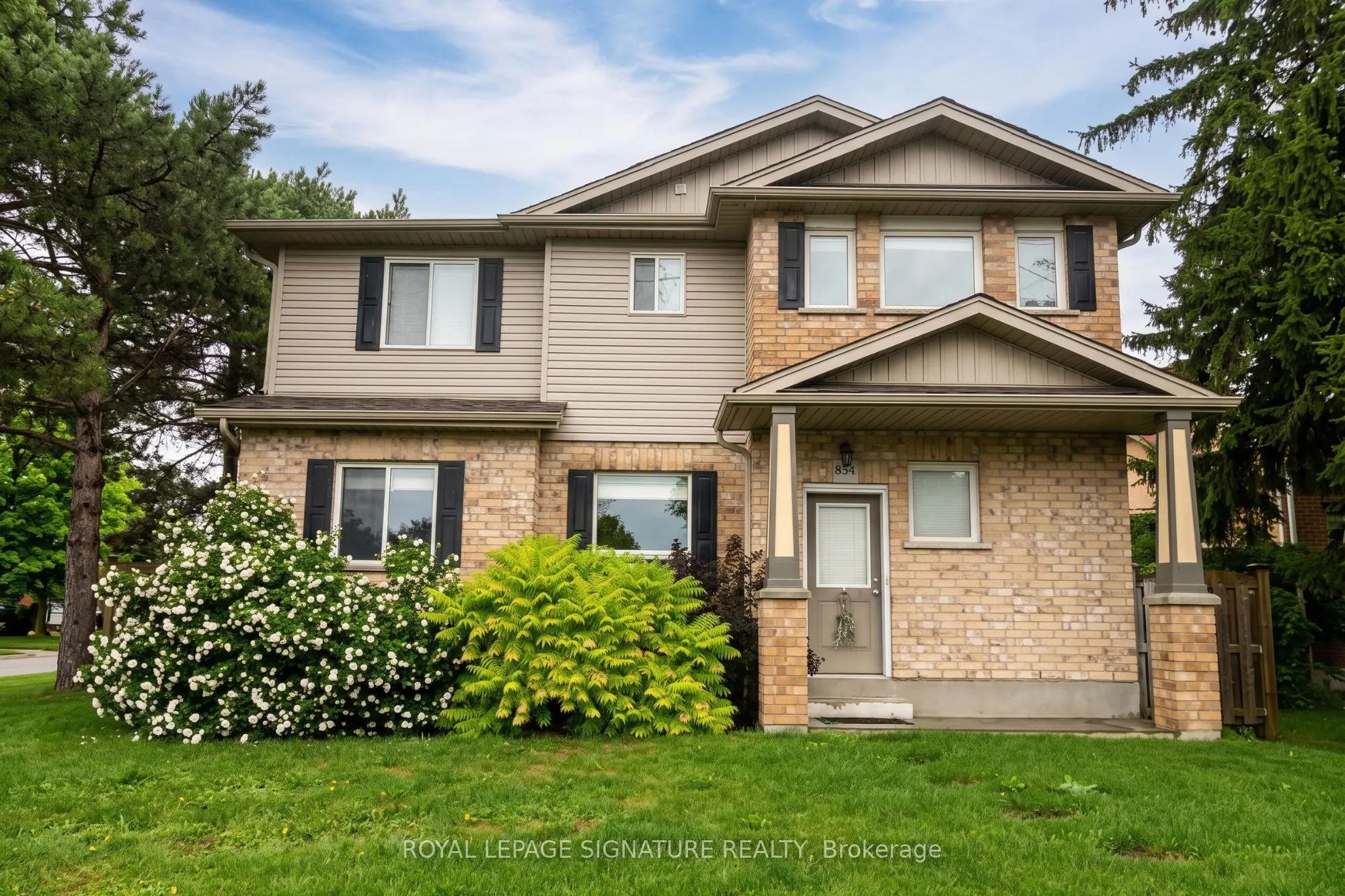 654 St. David Street N #Main Level