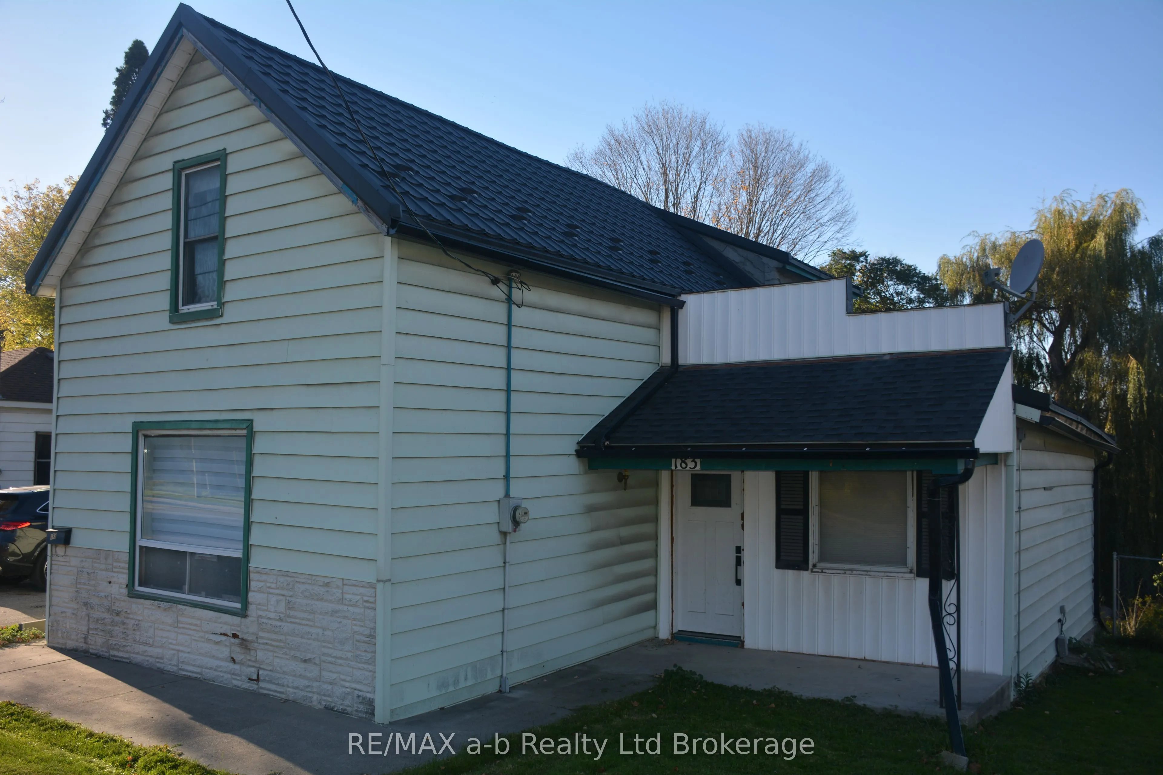 183 Charles Street E